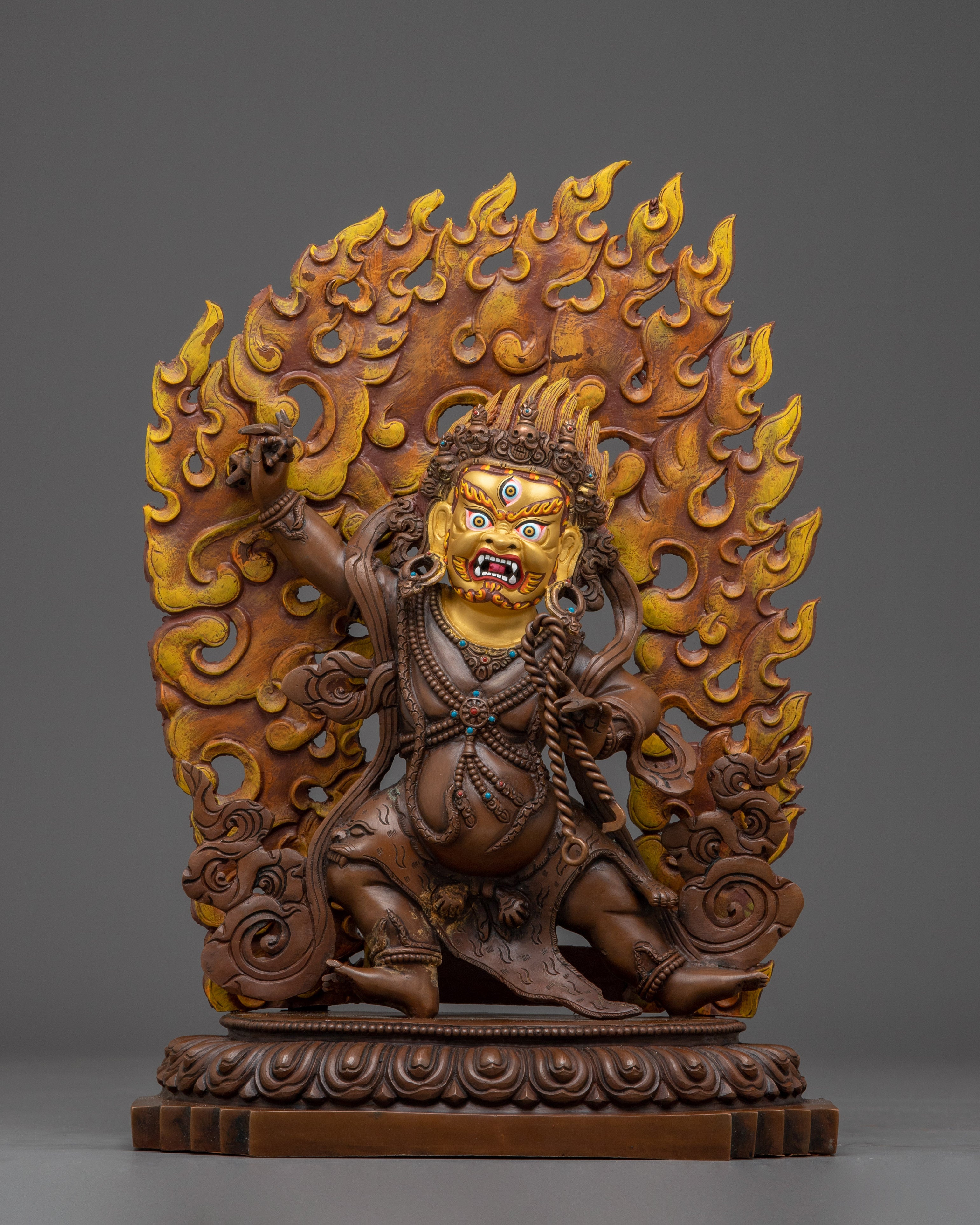 vajrapani-protector-of-enlightenment