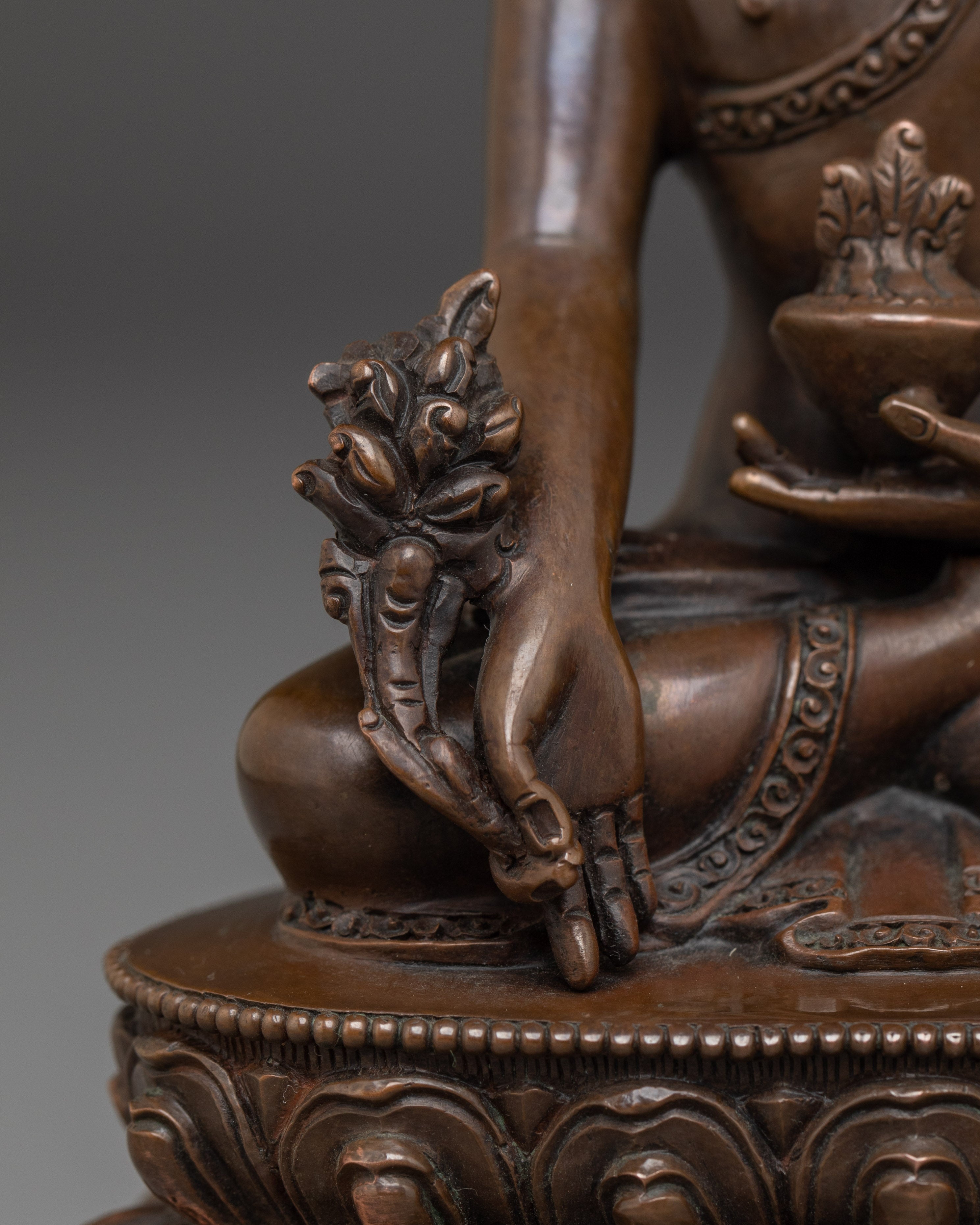 Medicine Buddha Statue: The Supreme Buddhist Healer