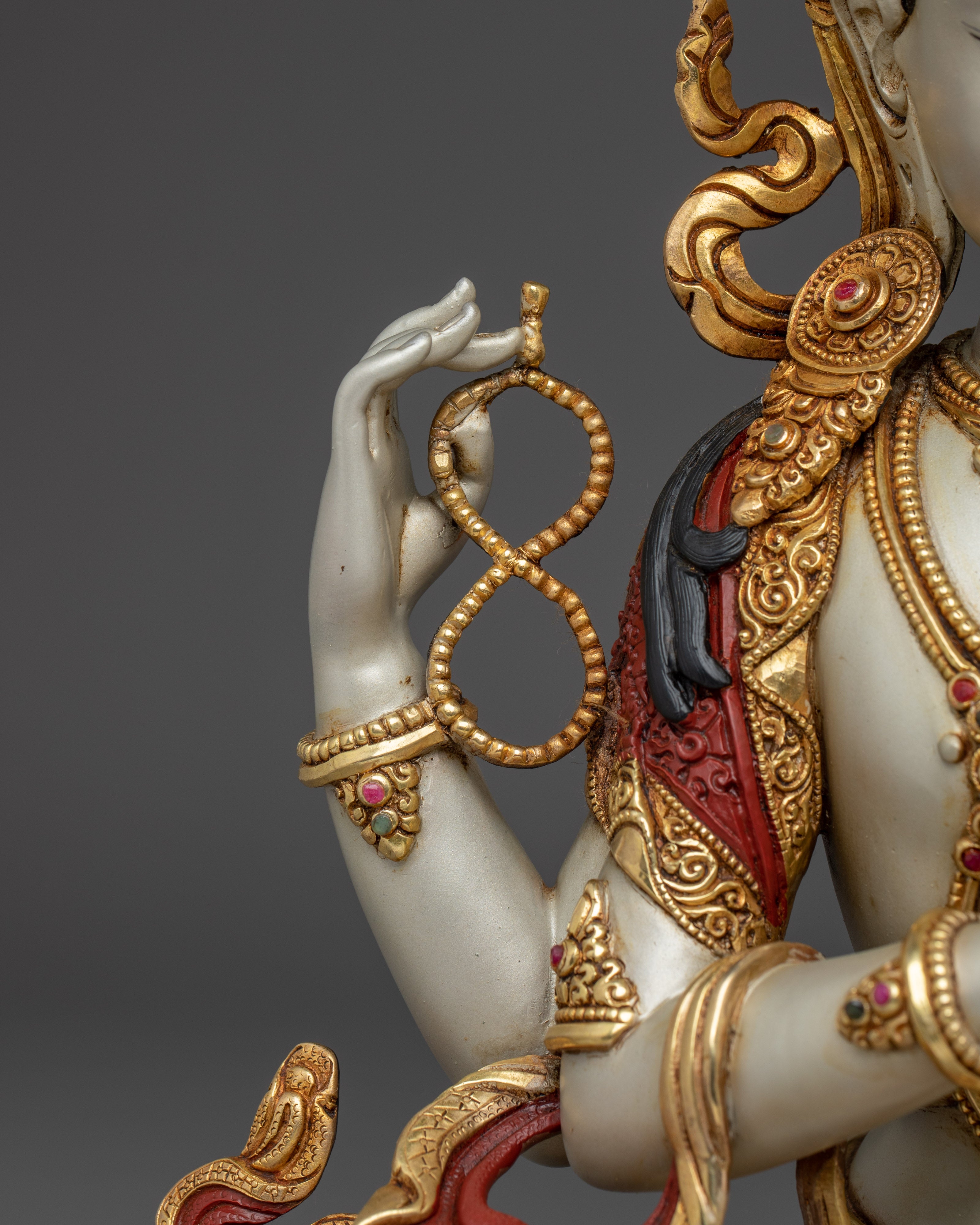 Chenrezig Statue: The Bodhisattva of Mercy and Compassion