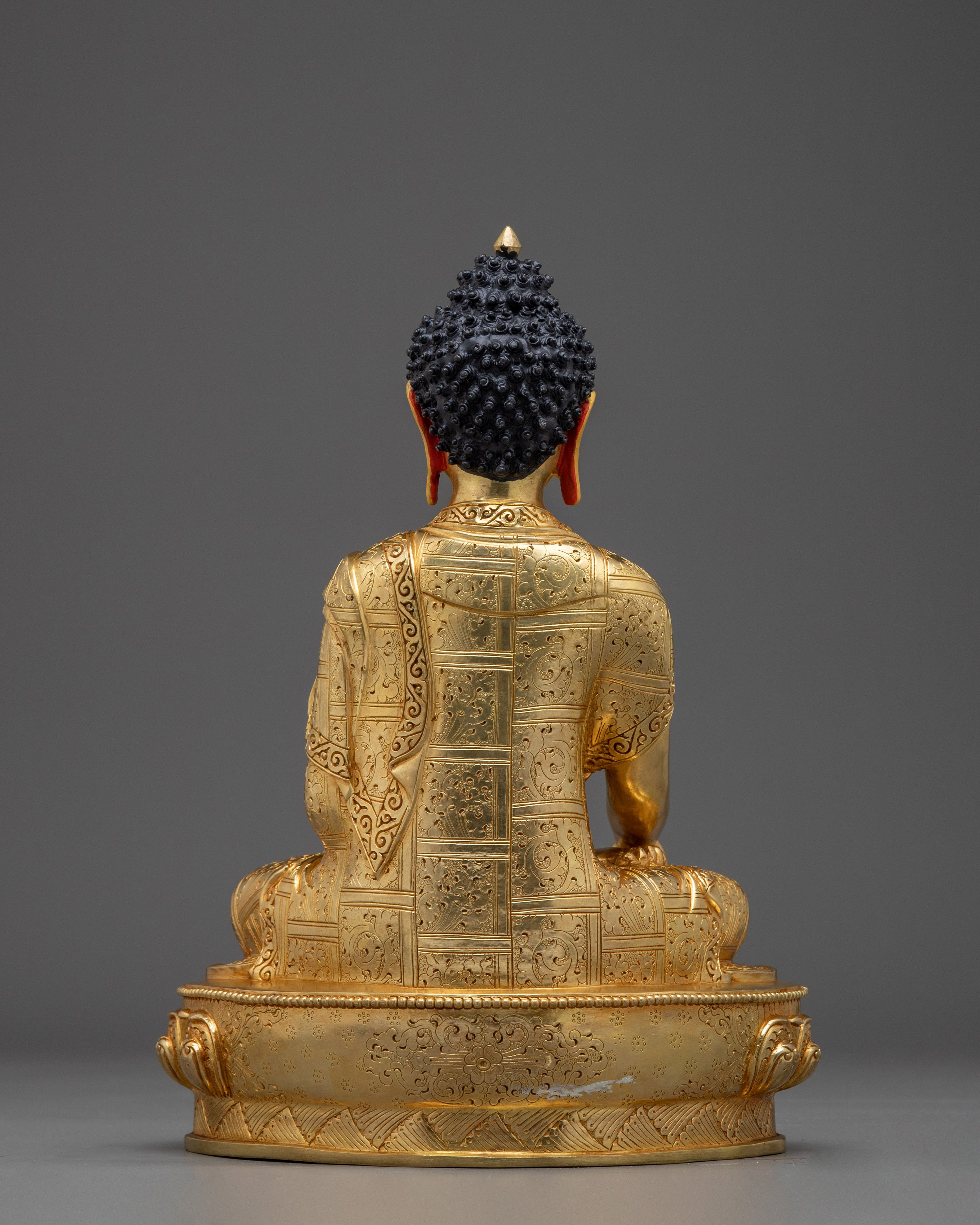 Shakyamuni Buddha Statue: Founder of Buddhism