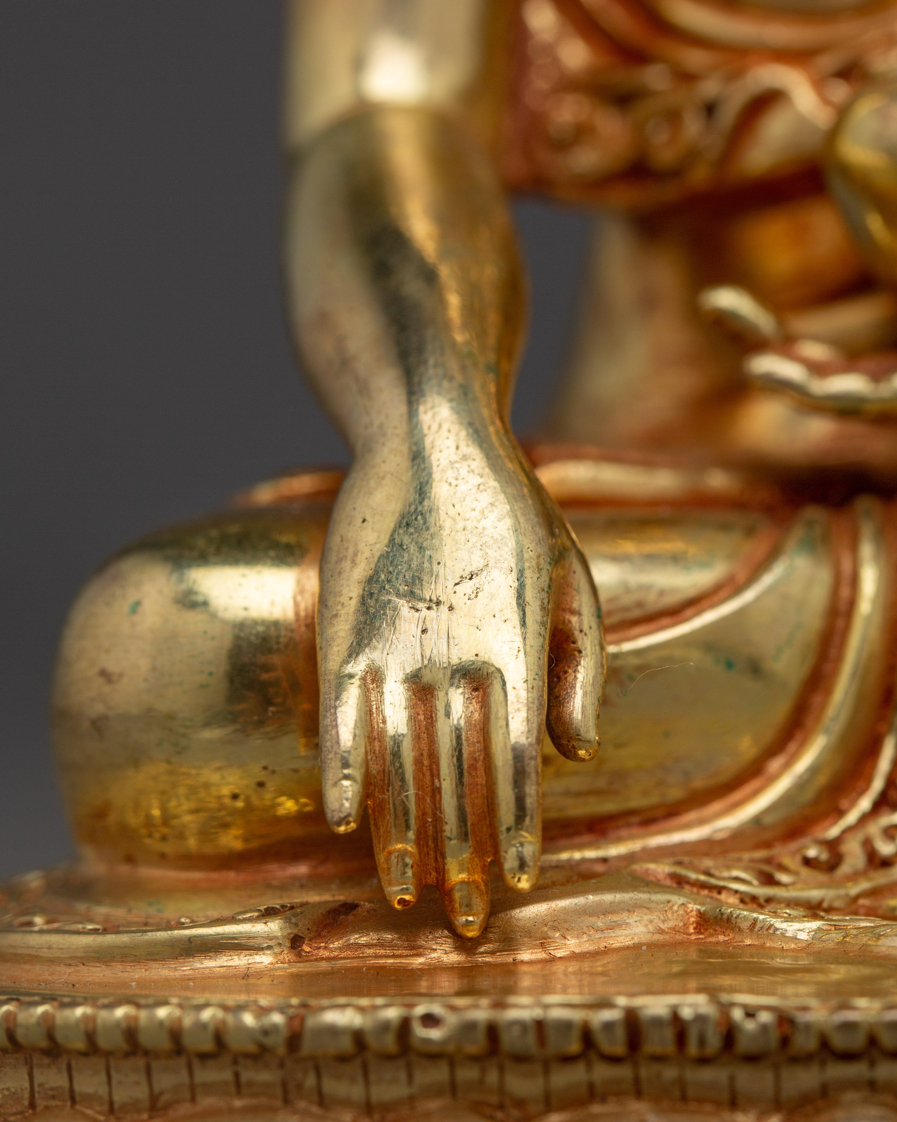 Shakyamuni Buddha Statue: Handmade Gautama Buddha Artwork