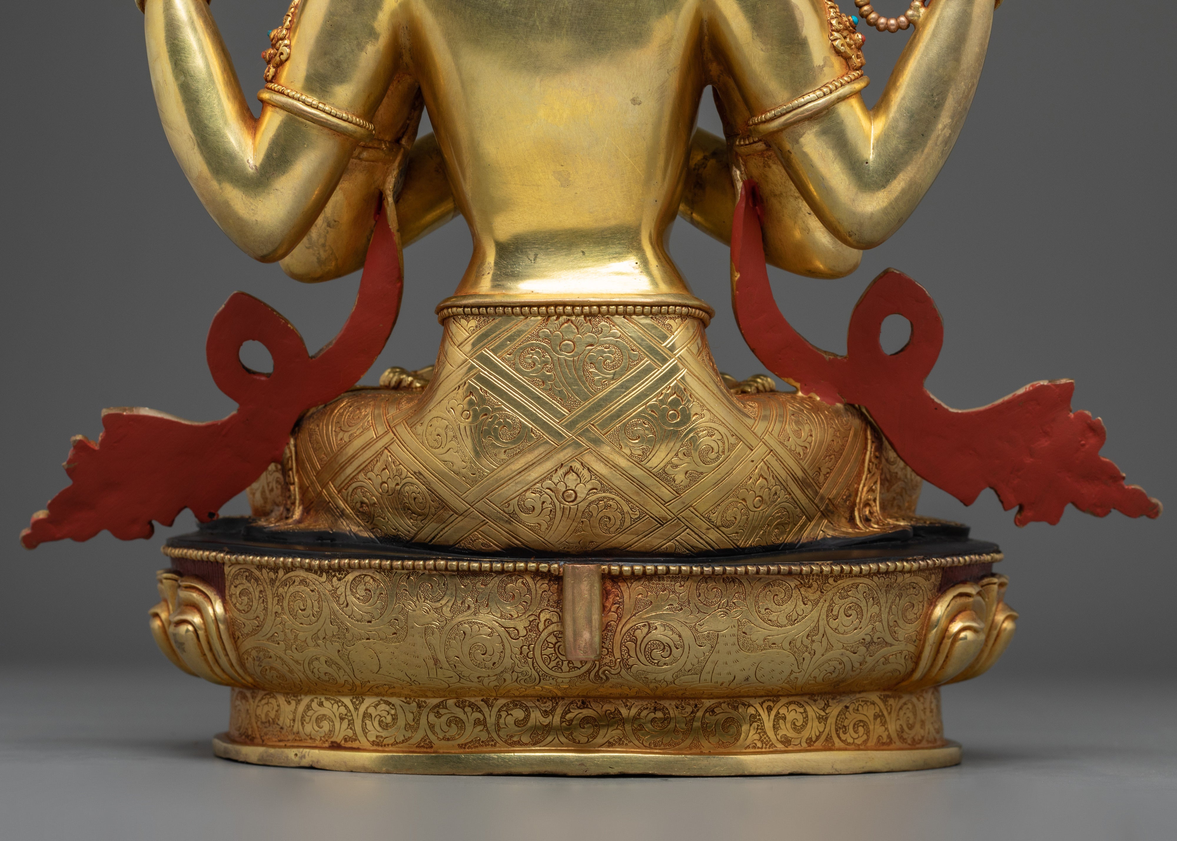 Handmade Golden Chenrezig Statue: Divine Buddhist Bodhisattva