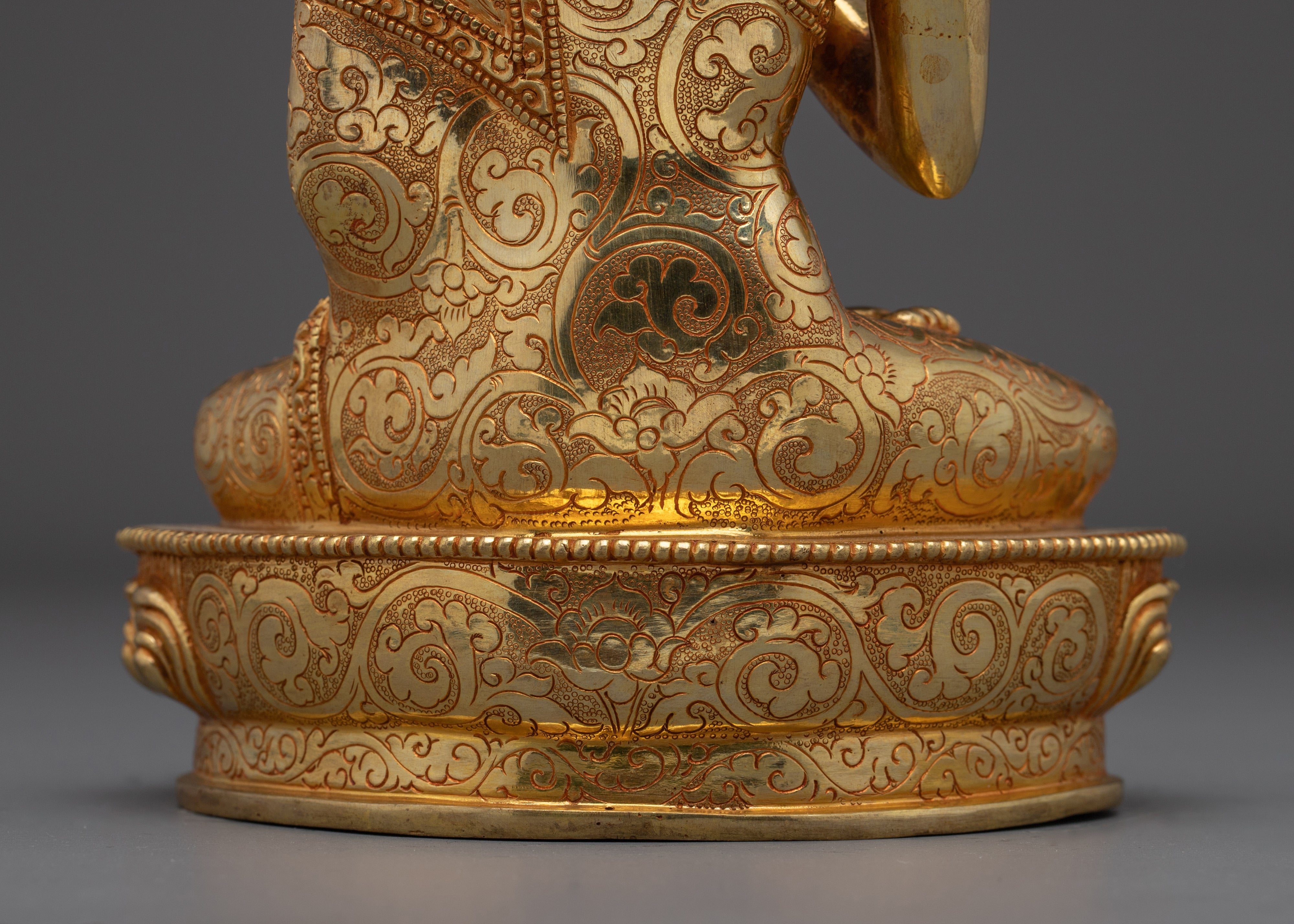 Maitreya Buddha Statue: Buddhist Future Buddha