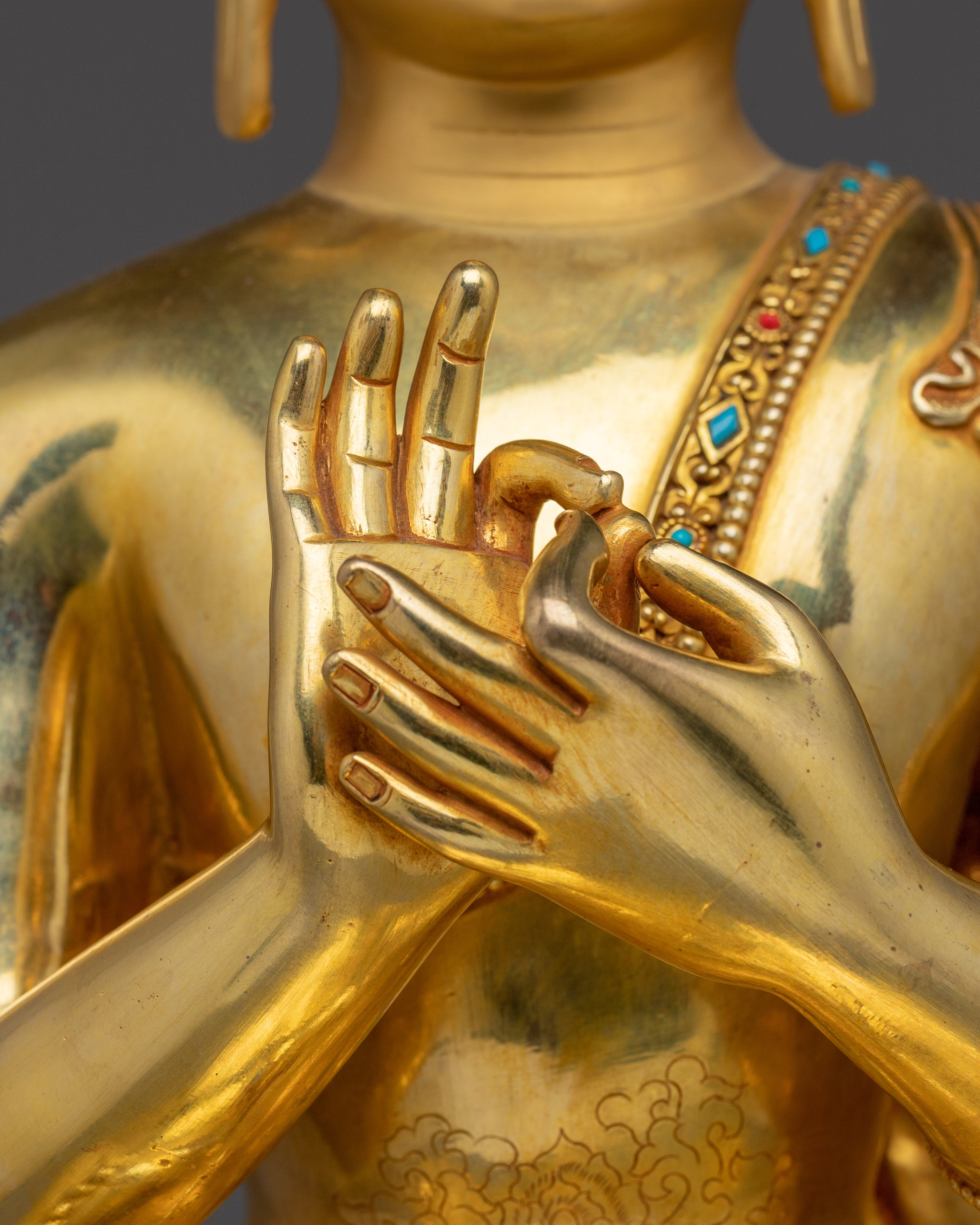 Vairocana Statue Art: The Cosmic Buddha