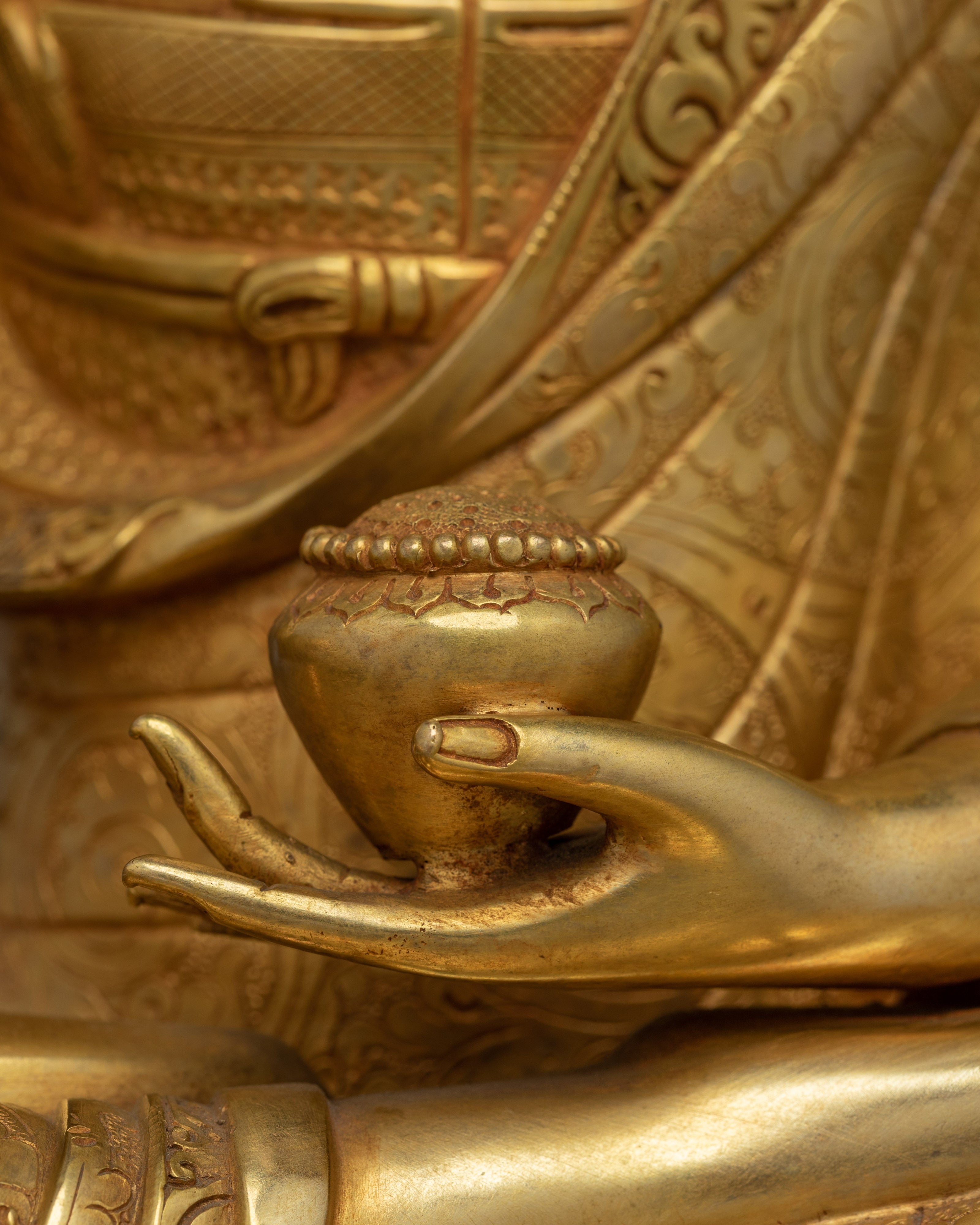 24K Gold Shakyamuni Buddha Art | Symbol of Enlightenment for Meditation