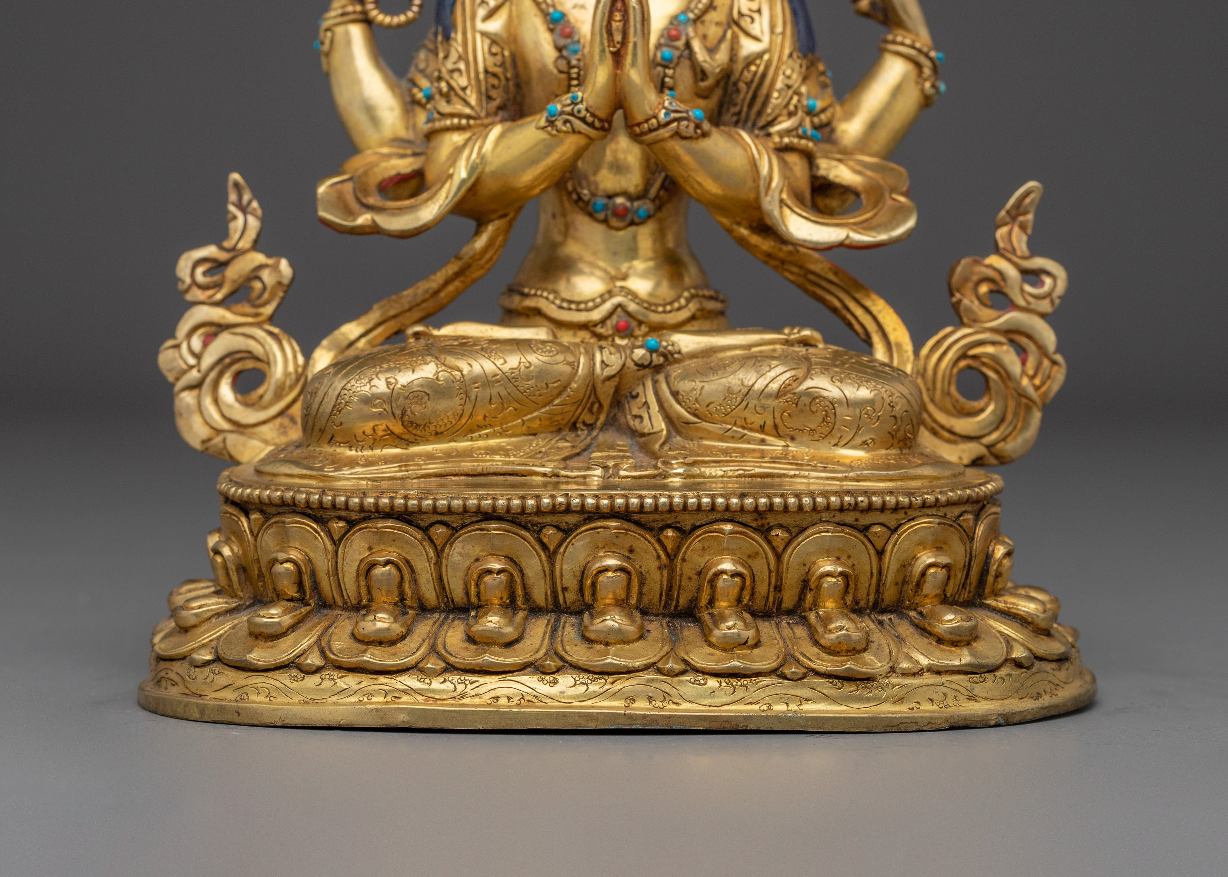Avalokiteshvara Statue: The compassionate Bodhisattva
