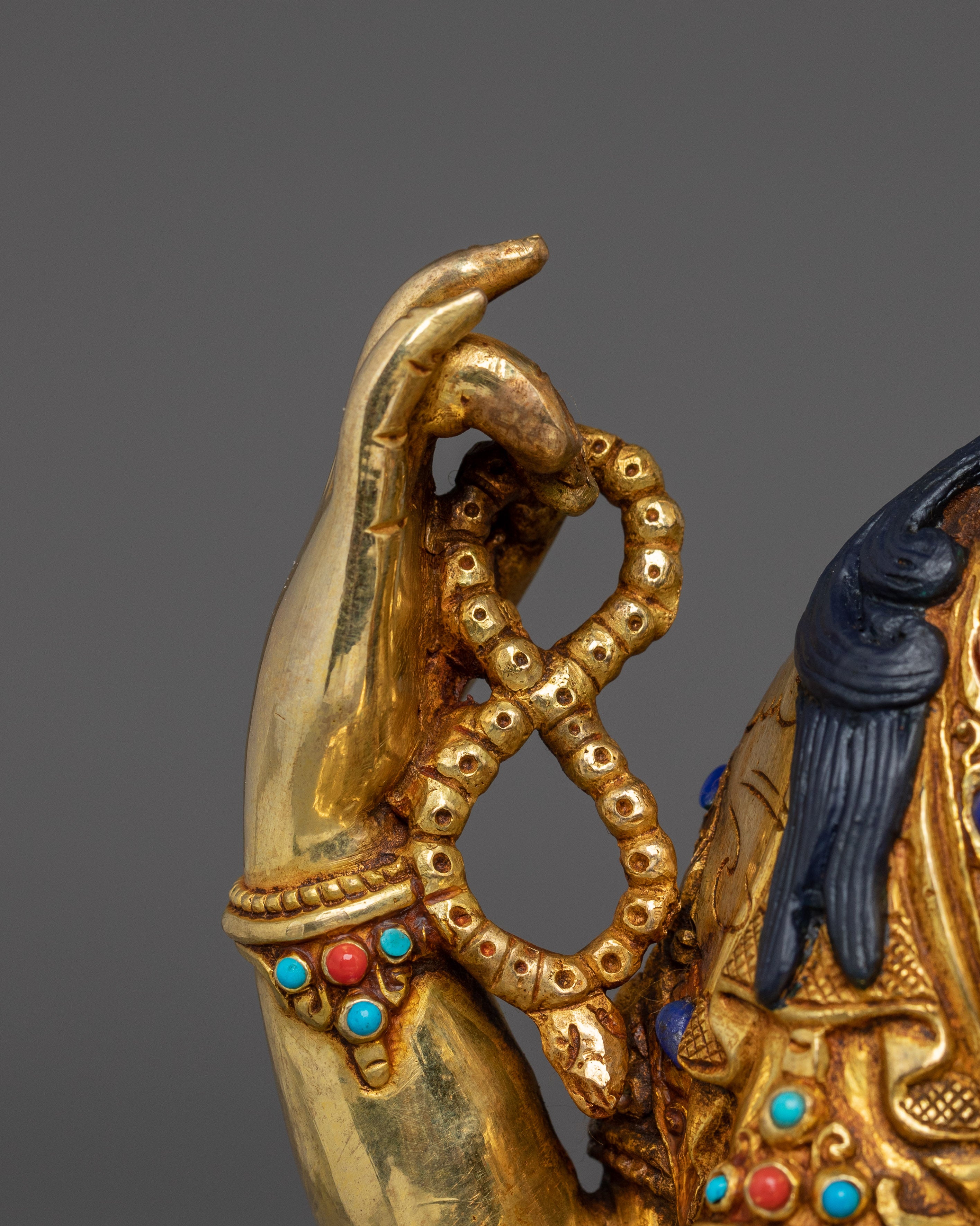 Chenrezig, Sacred Avalokiteshvara | Bodhisattva of Love and Compassion