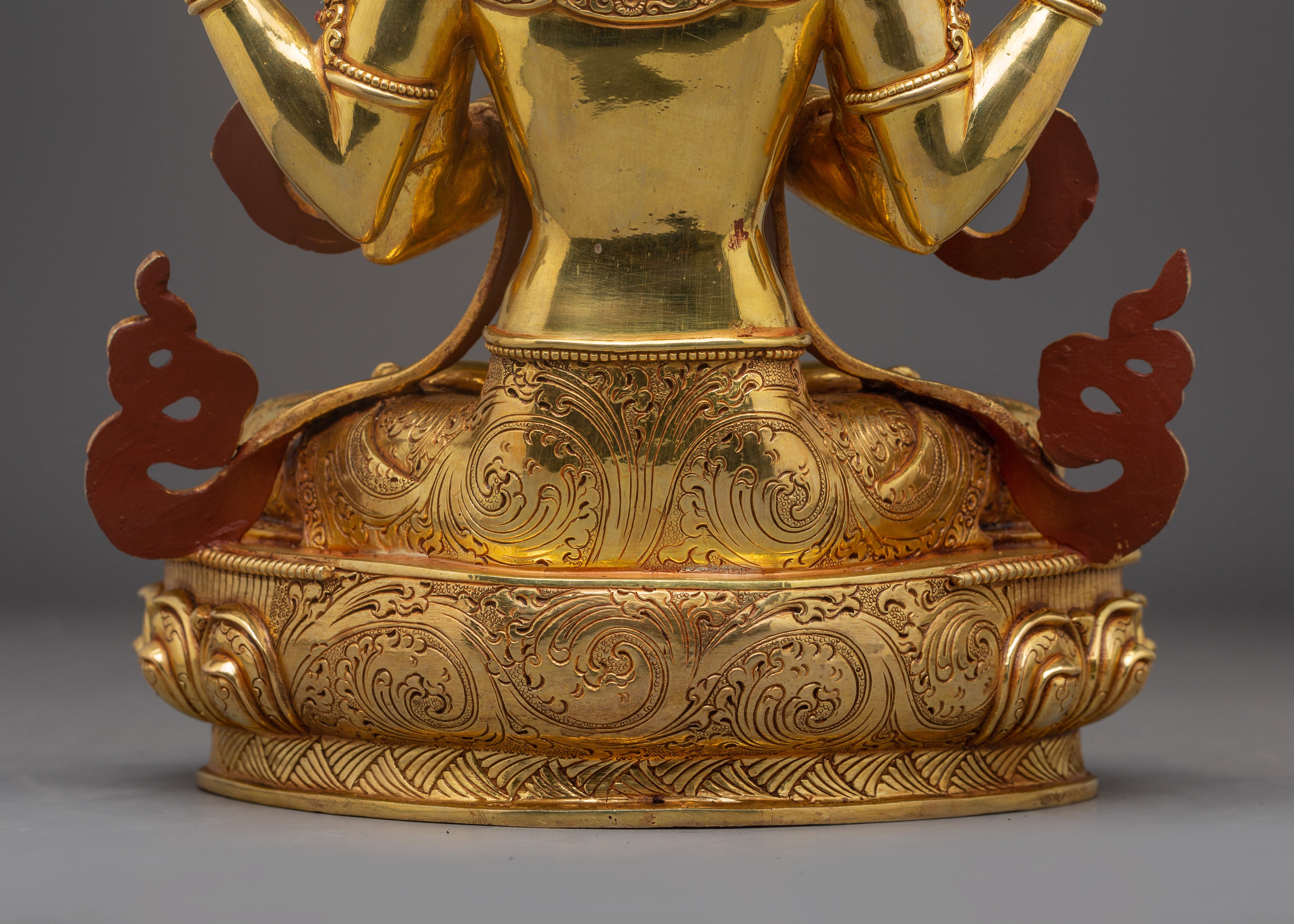 Chenrezig Statue: Himalayan Handmade Artwork