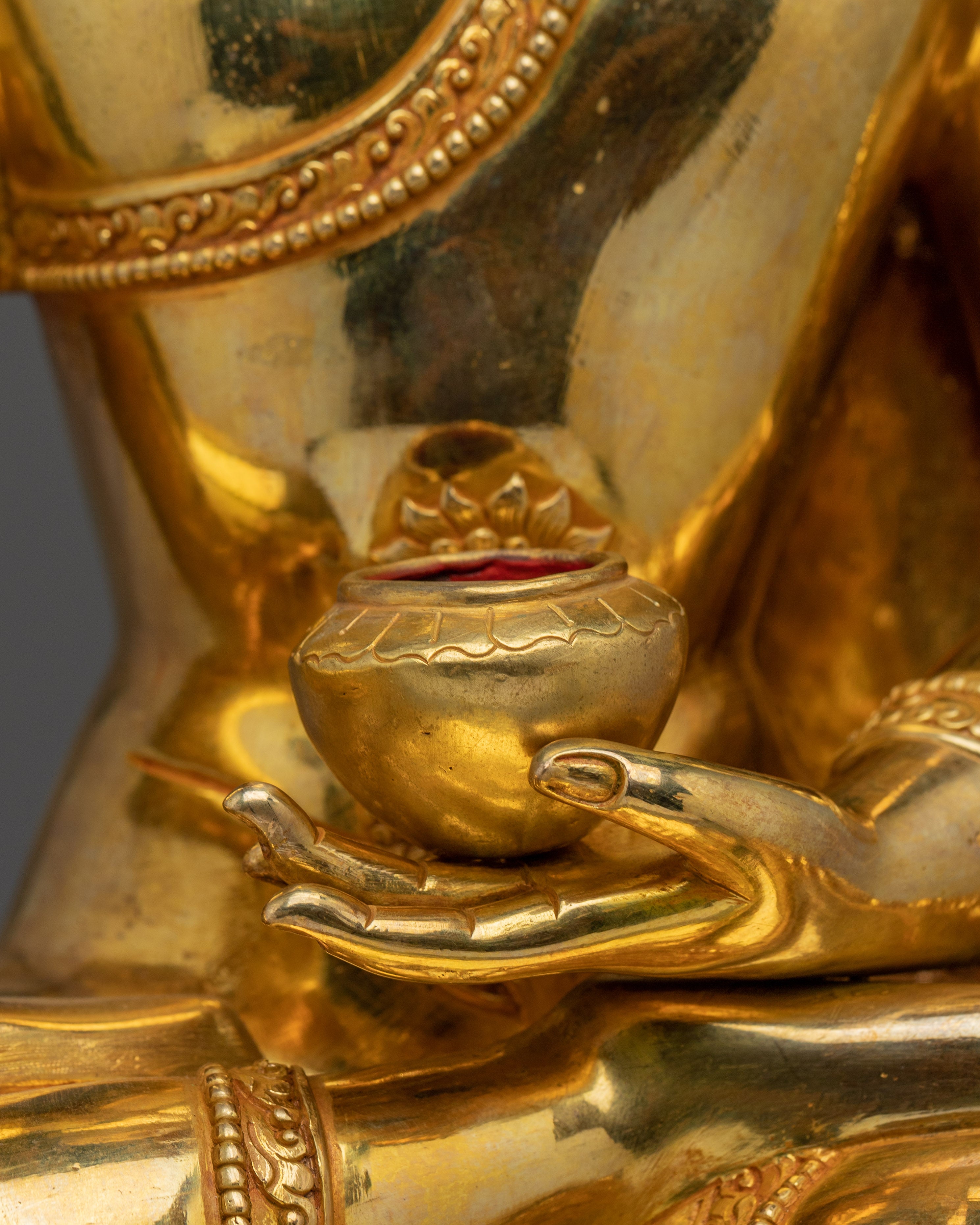 Shakyamuni Buddha, Teacher of Dharma | Nepali Gold Icon