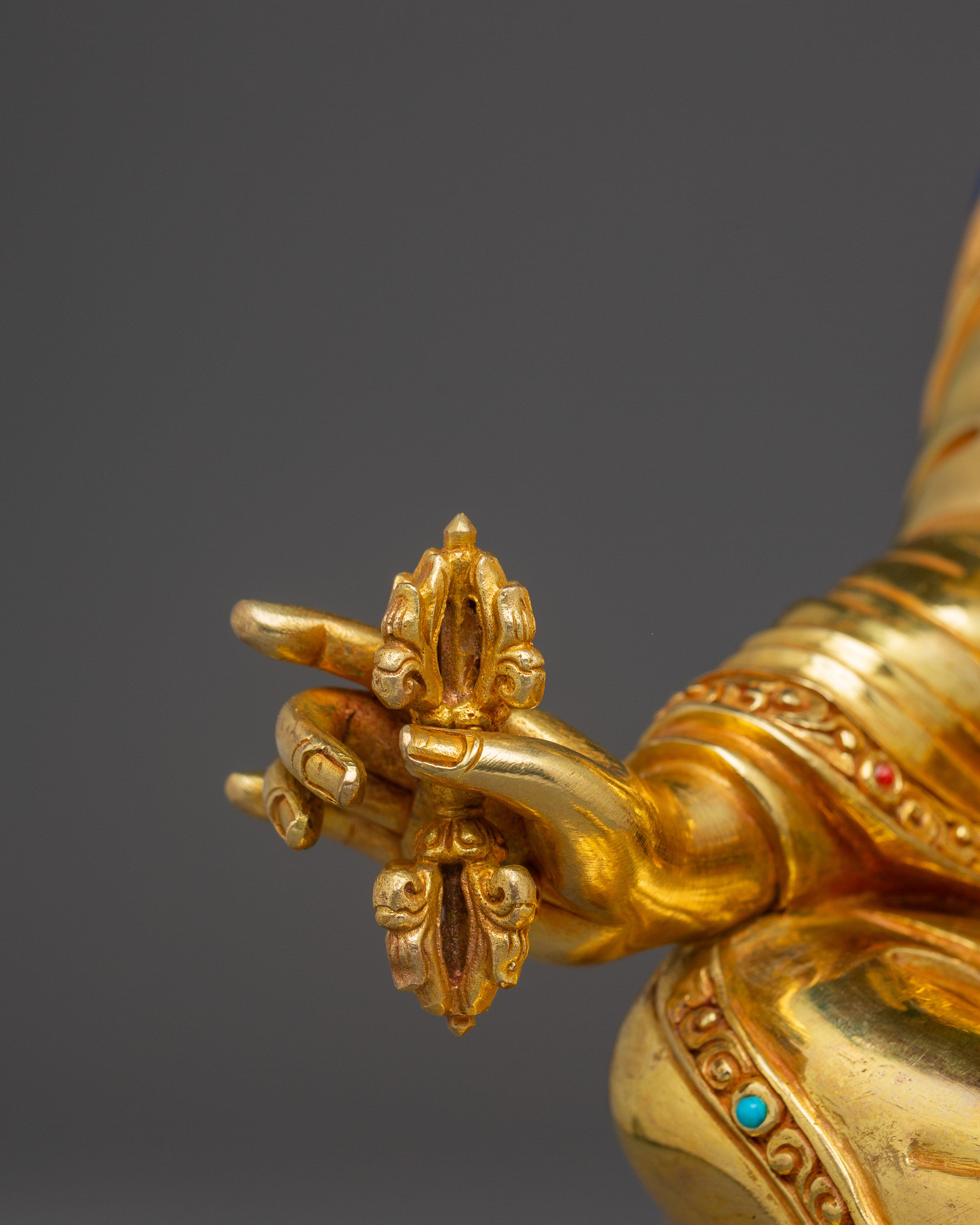 Guru Rinpoche Statue for Meditation and Spiritual Practice | Copper Sculpture