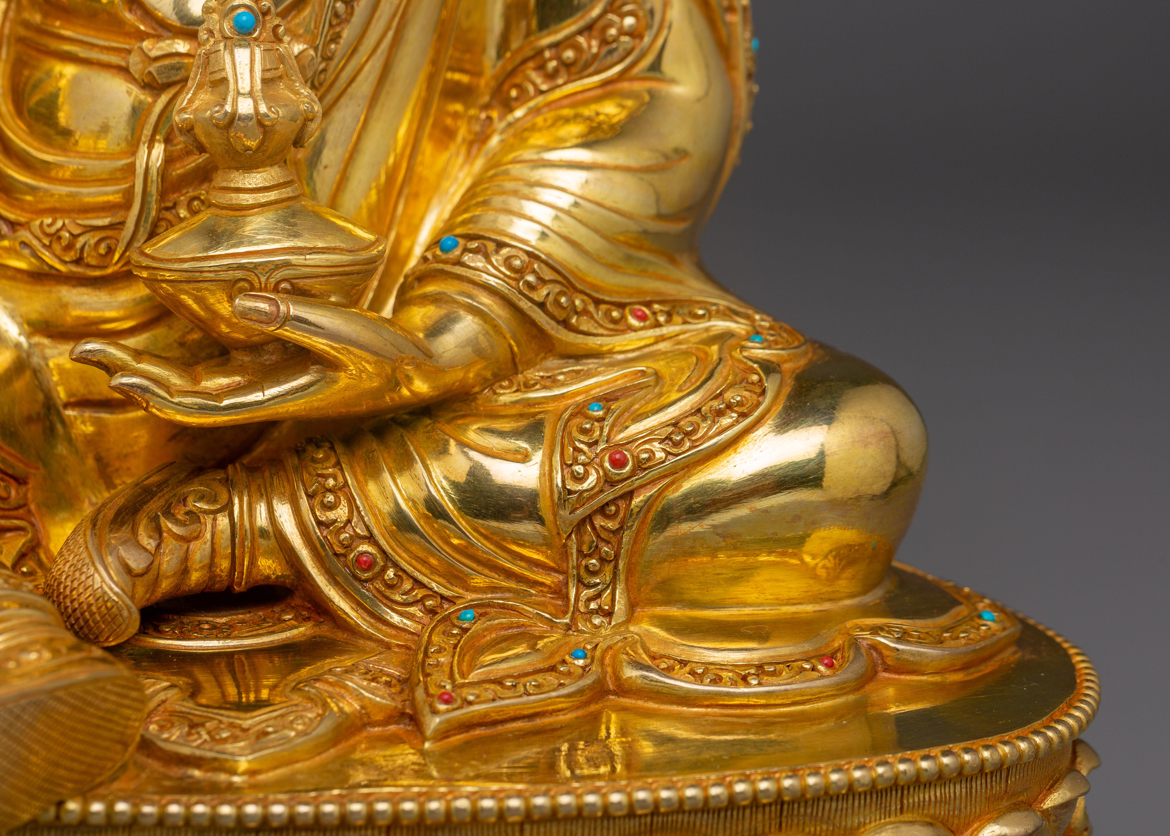 Guru Rinpoche Statue for Meditation and Spiritual Practice | Copper Sculpture
