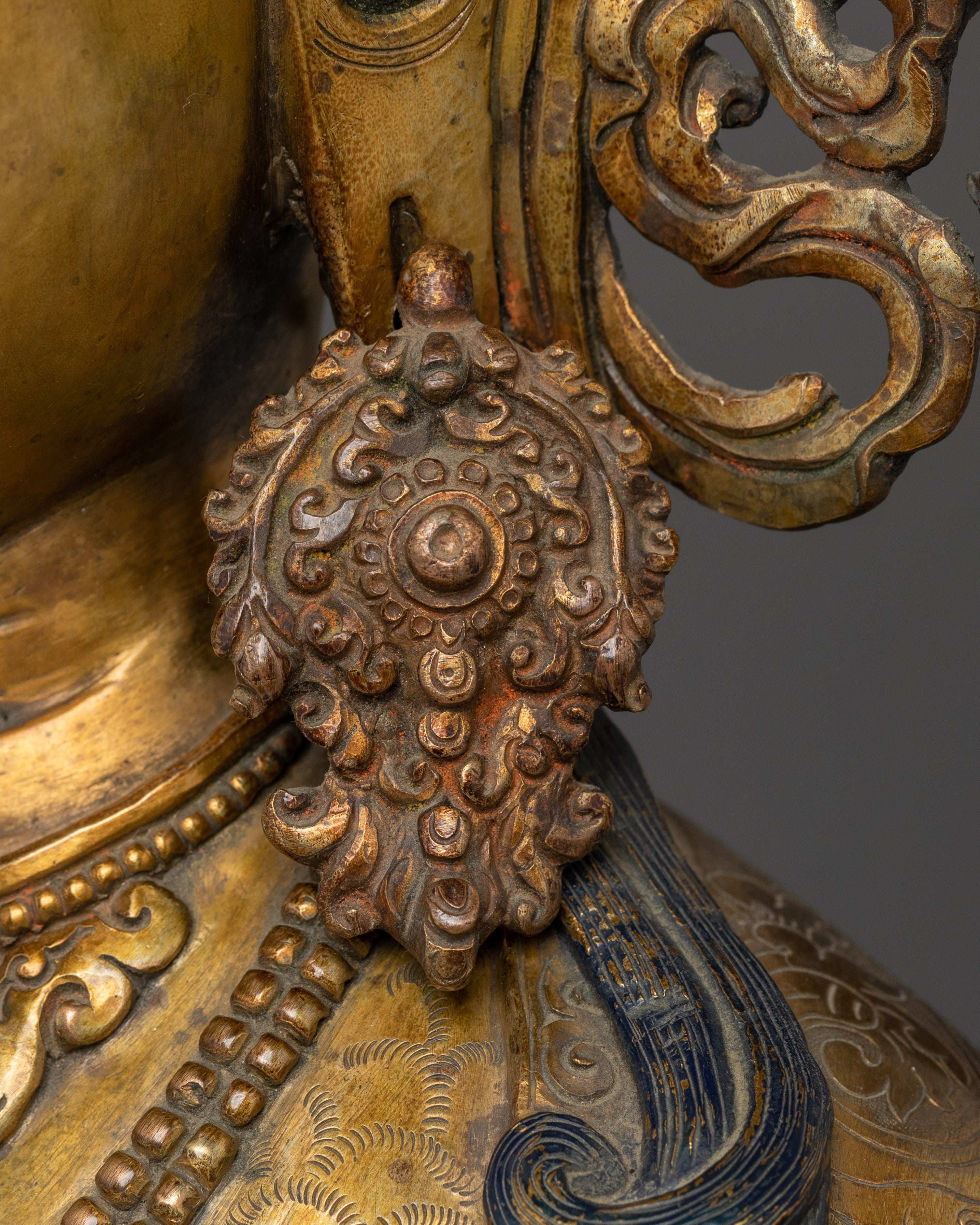 Chenrezig Buddhist Art for Spiritual Altars | Buddhist Altar Deity Sculpture