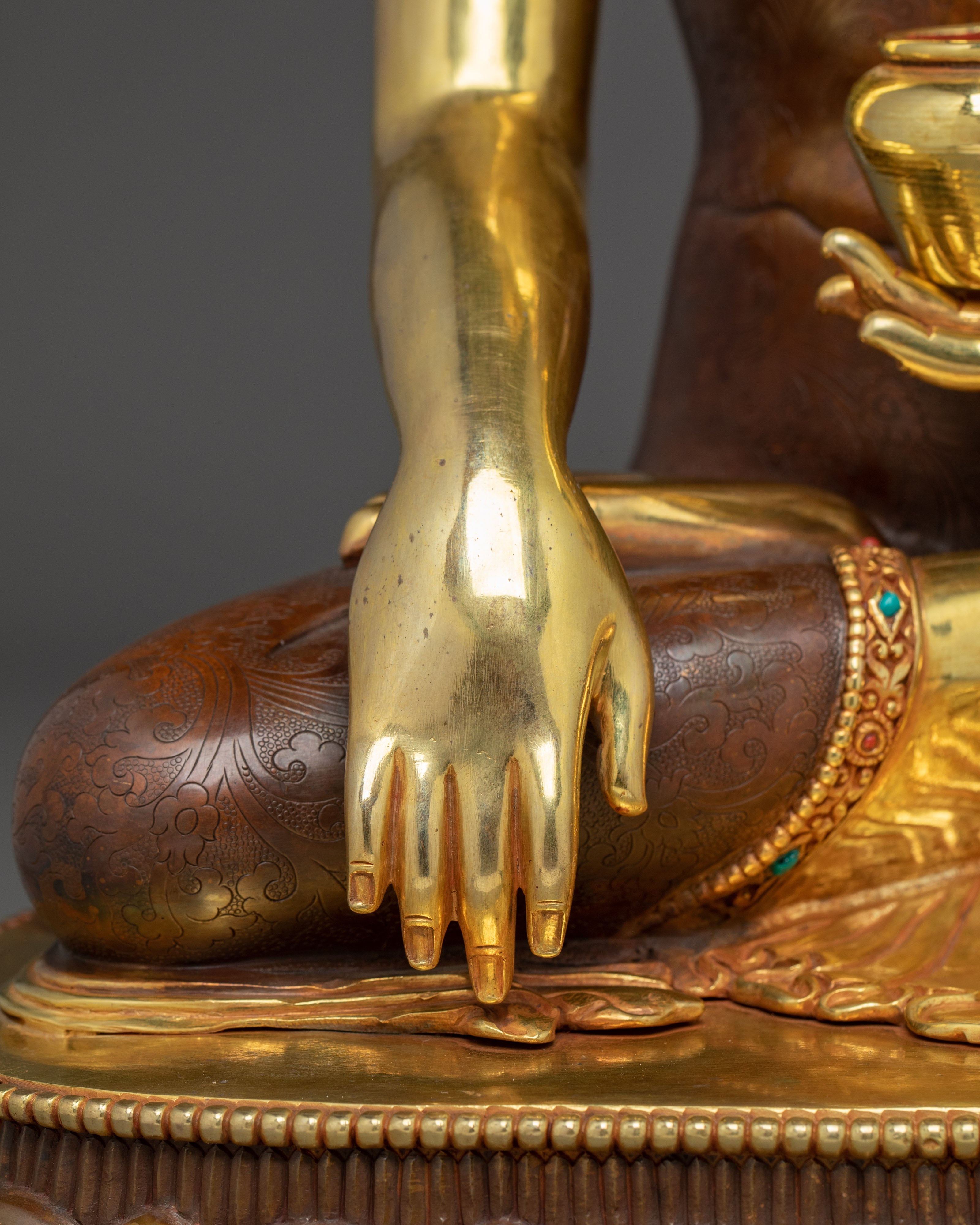 Serene Sage Shakyamuni Buddha | Where Serenity Meets Enlightenment