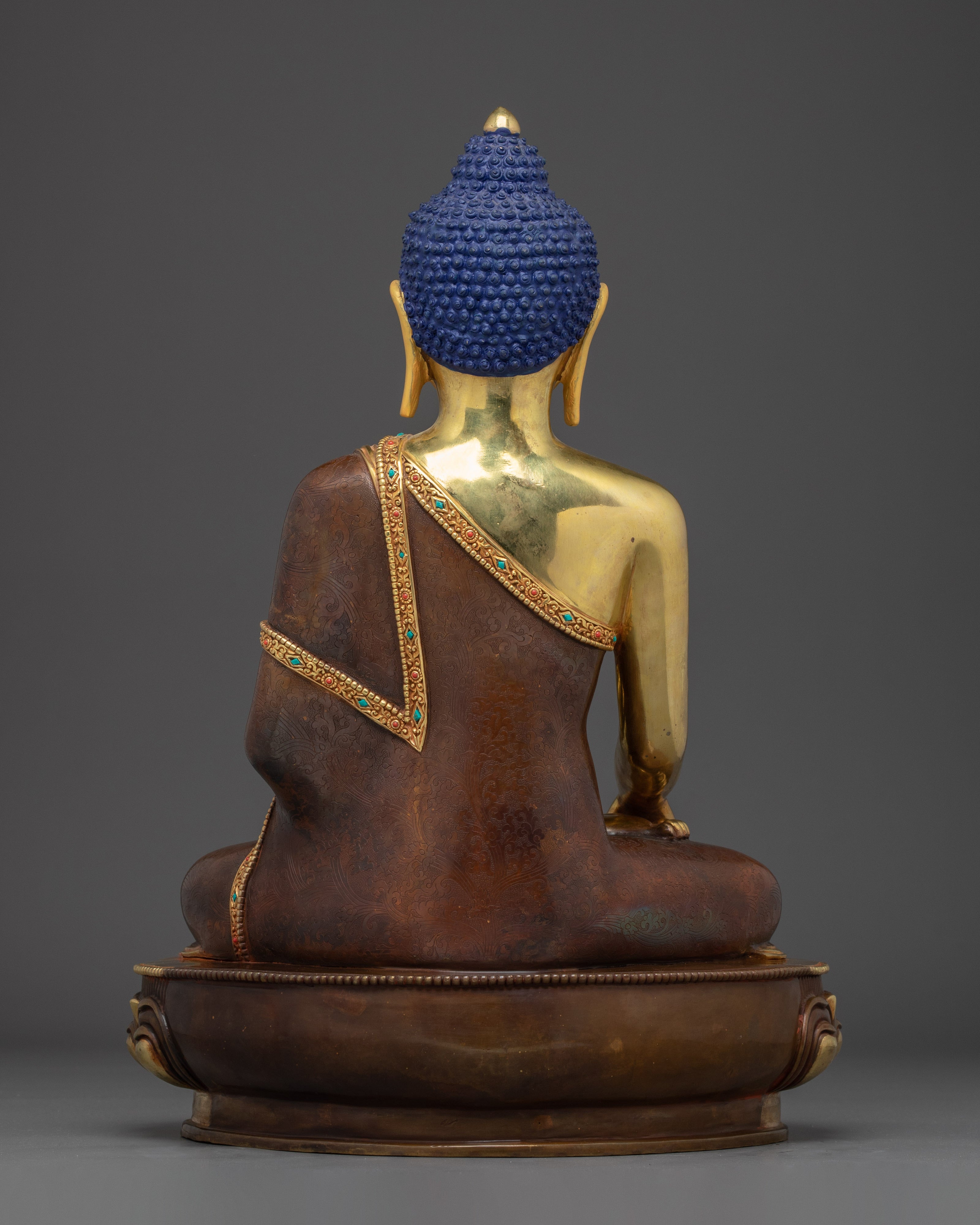 Serene Sage Shakyamuni Buddha | Where Serenity Meets Enlightenment