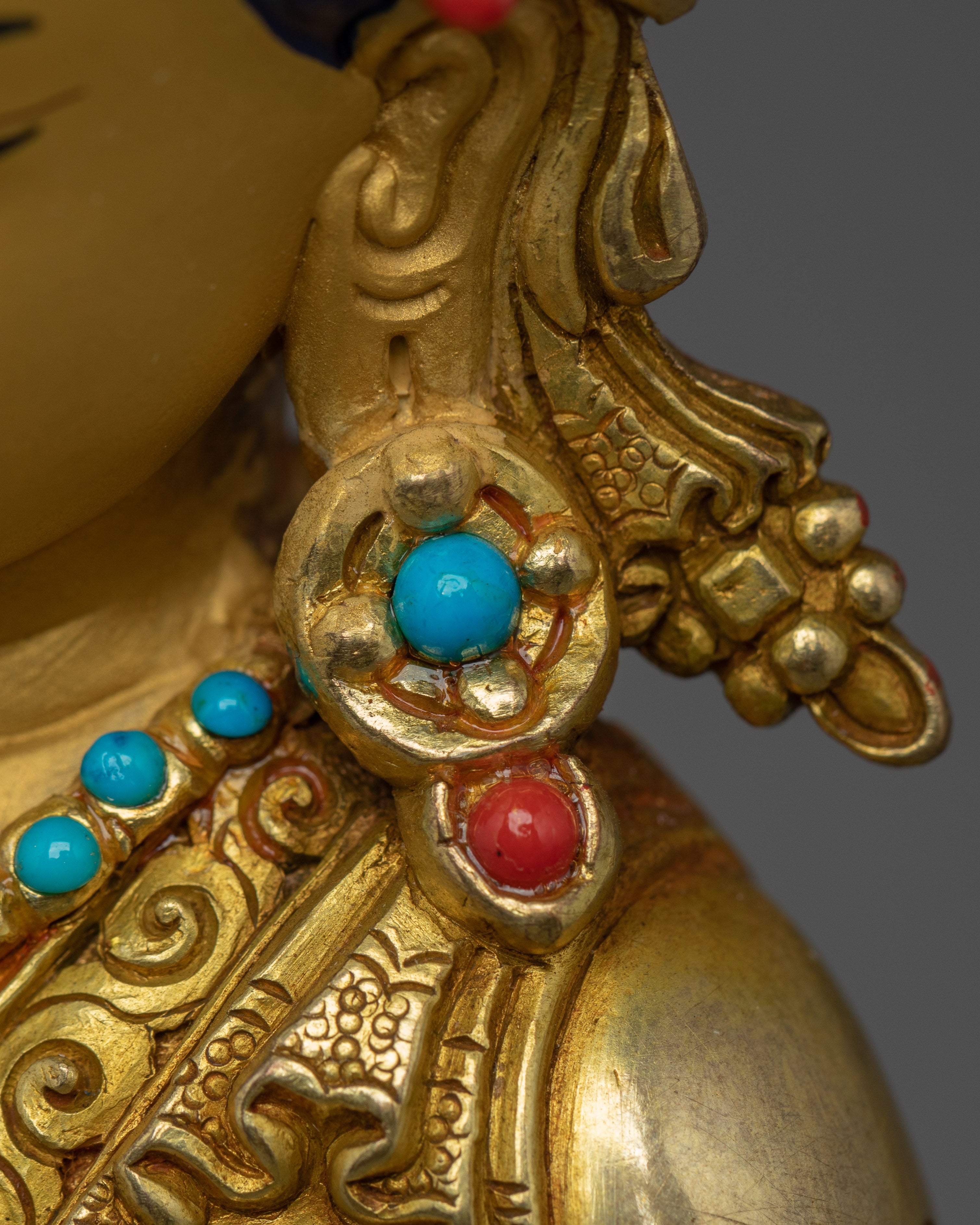 Shakyamuni Buddha, Inner Peace Symbol | Himalayan Art