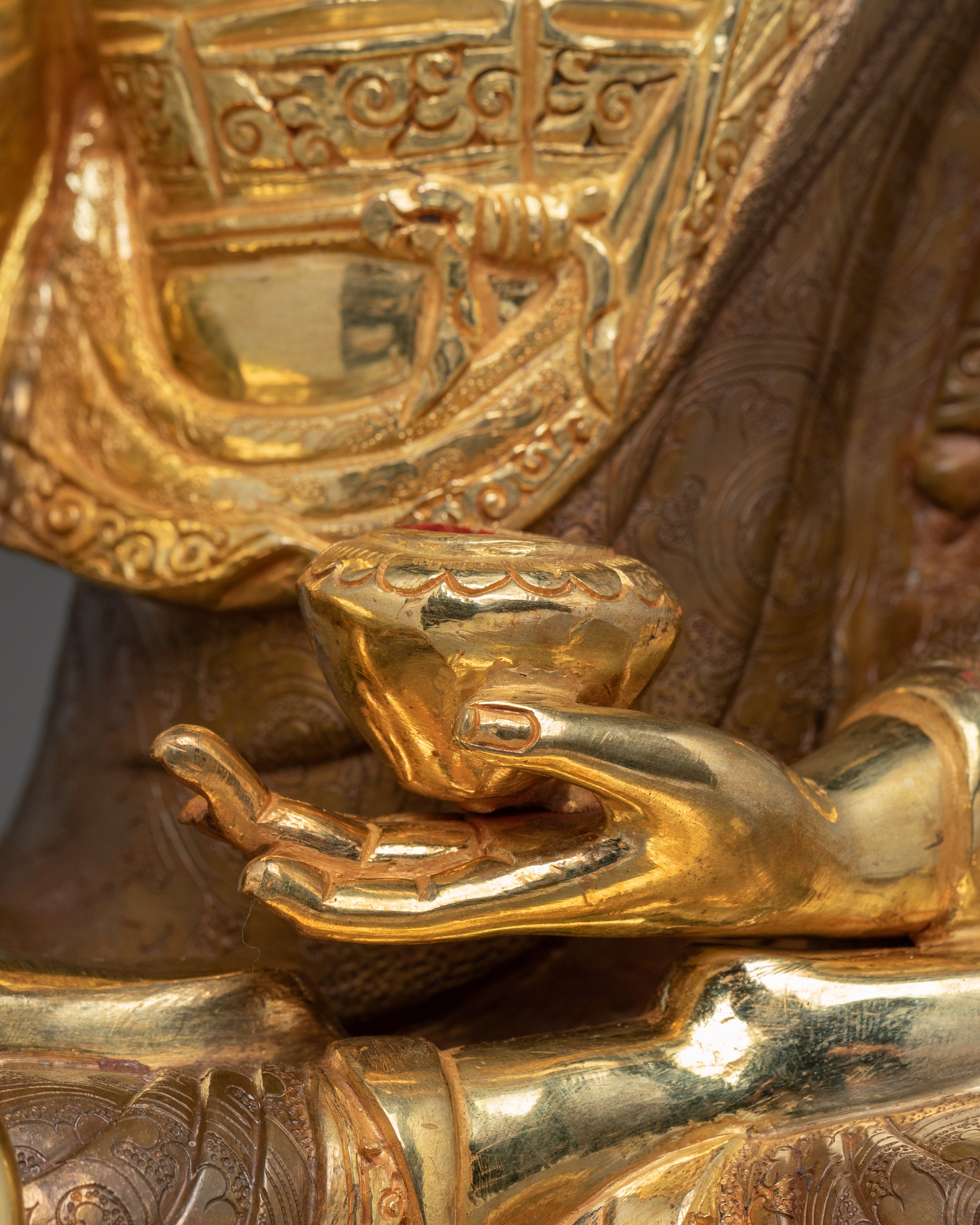 Shakyamuni Buddha: The Honored Dharma Teacher