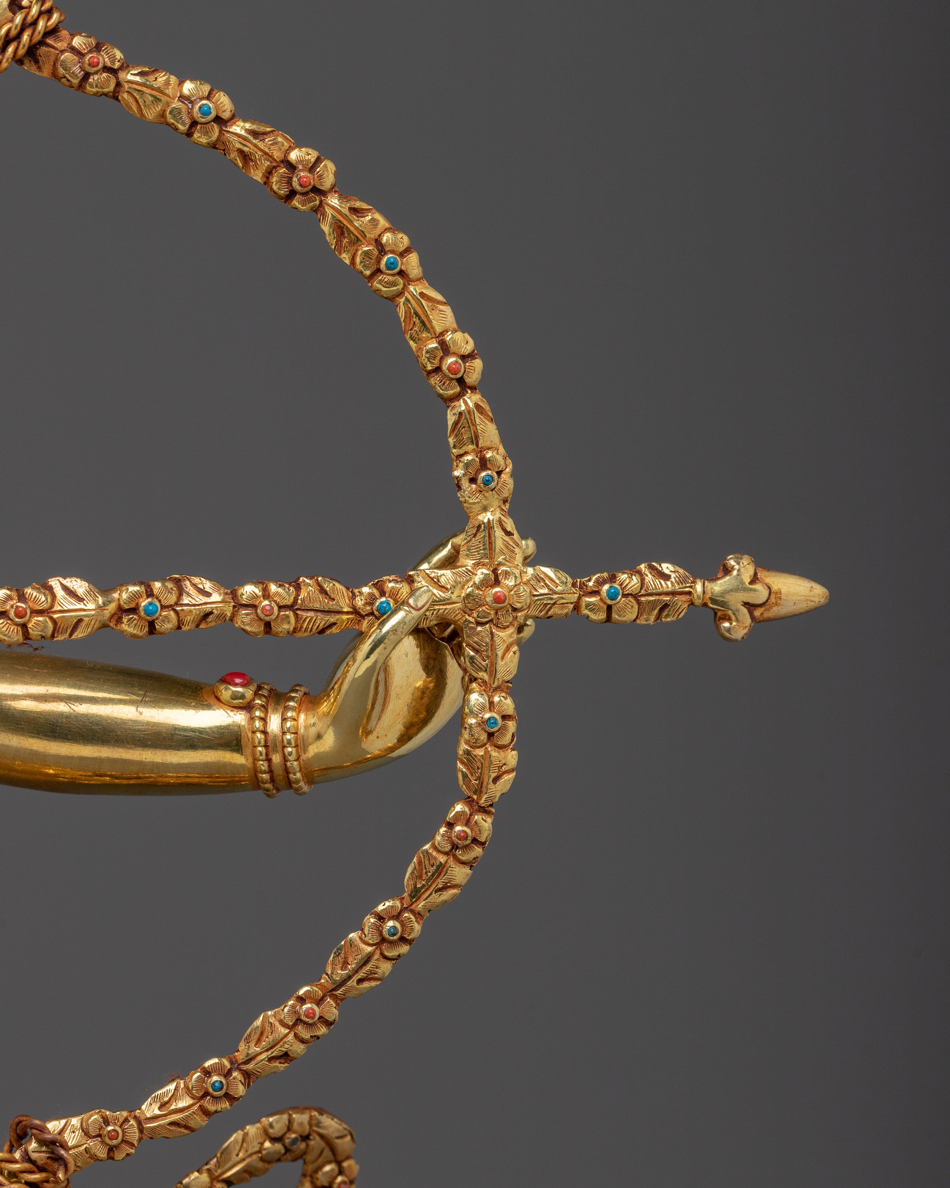 Goddess Kurukulla Statue: The Powerful Enchantress