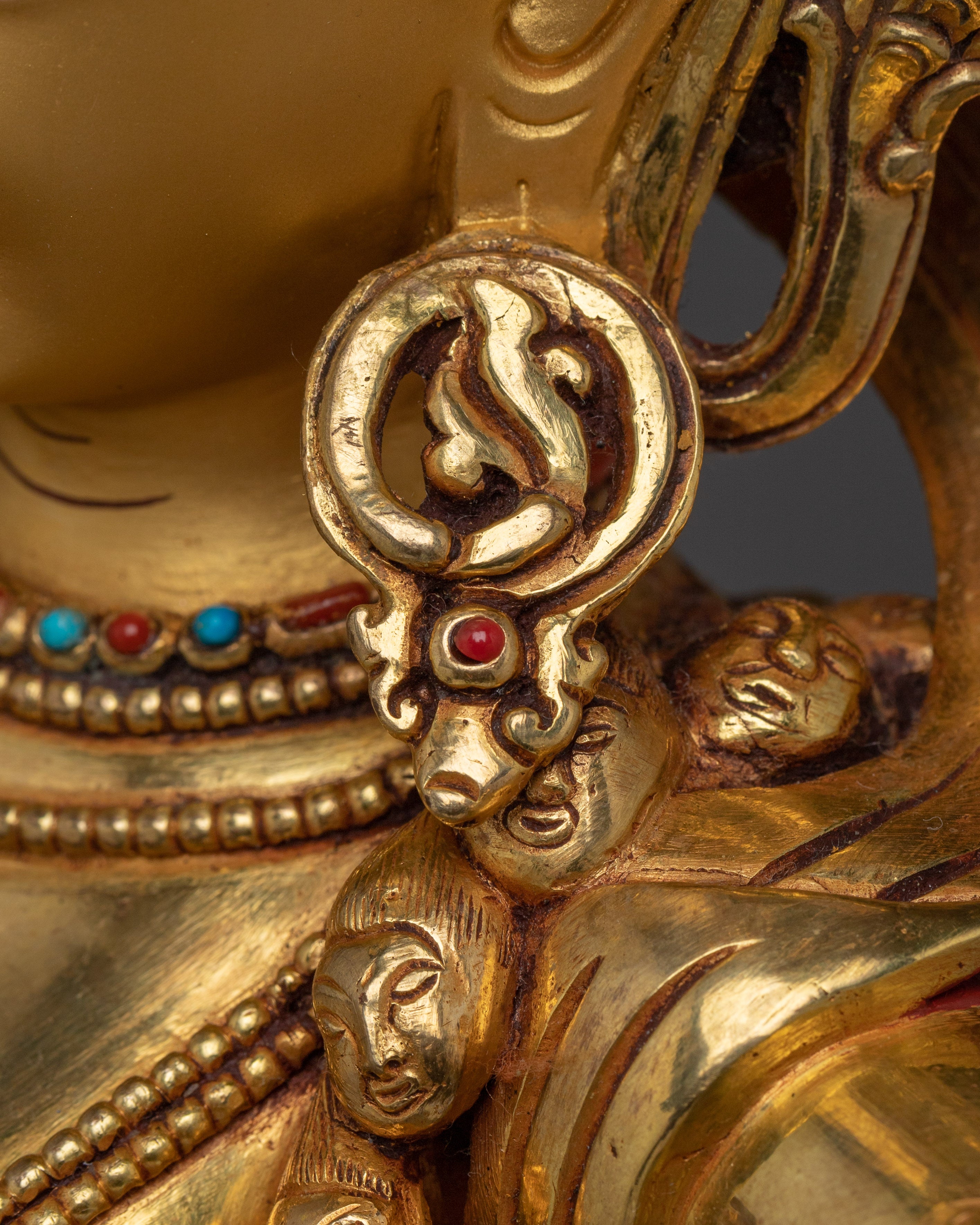 Goddess Kurukulla Statue: The Powerful Enchantress