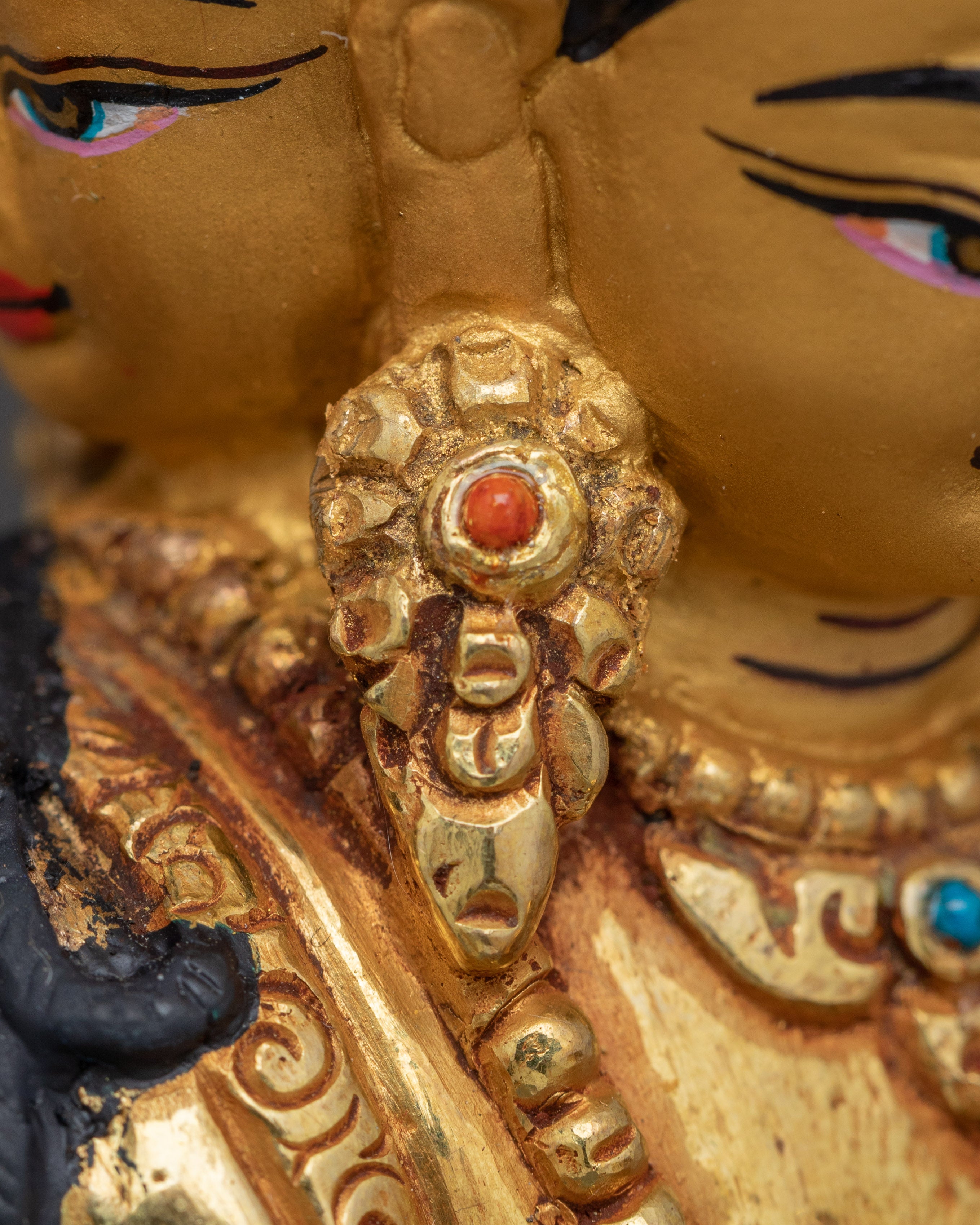 1000 Armed Chenrezig Statue: Compassionate Bodhisattva