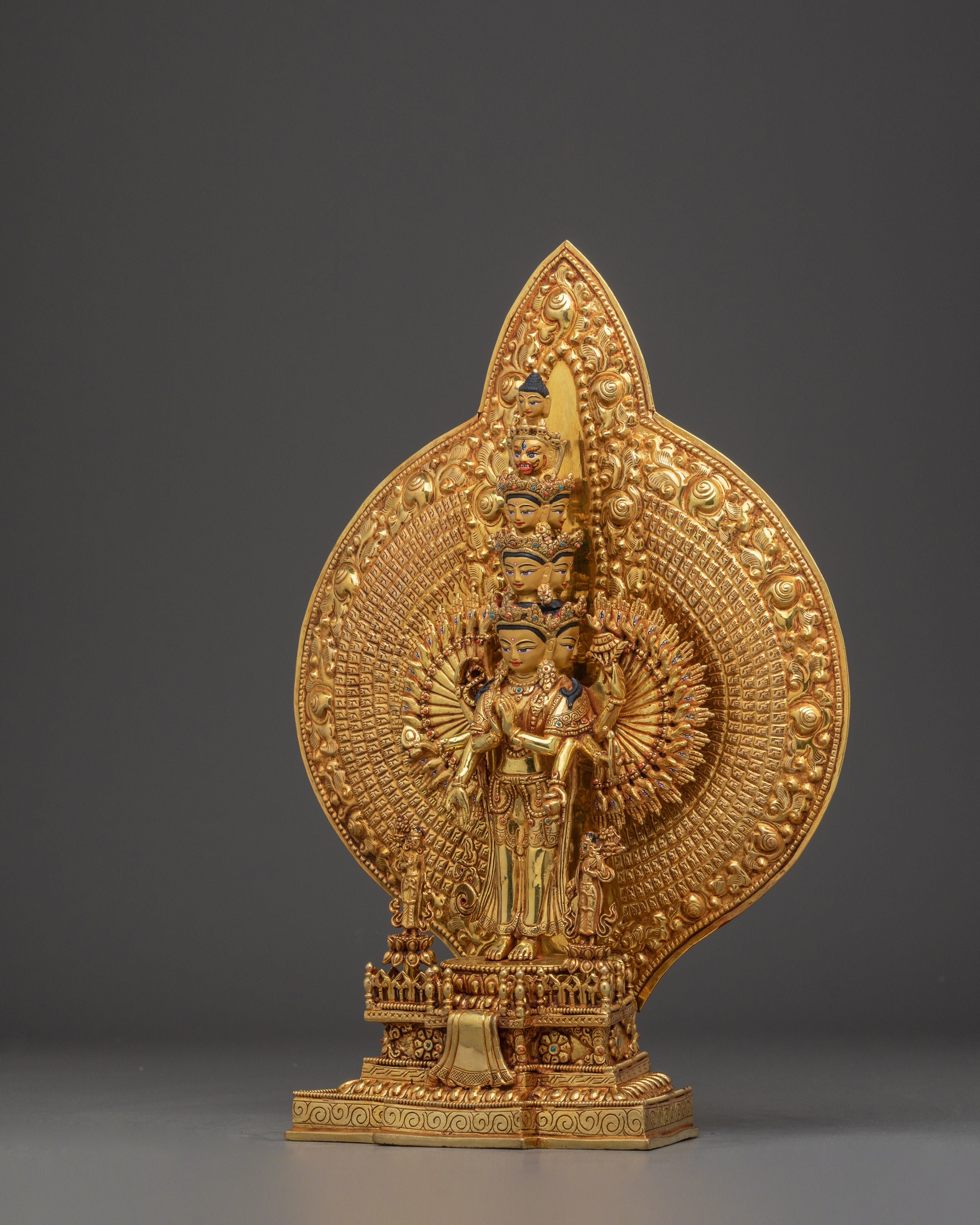 1000 Armed Chenrezig Statue: Compassionate Bodhisattva