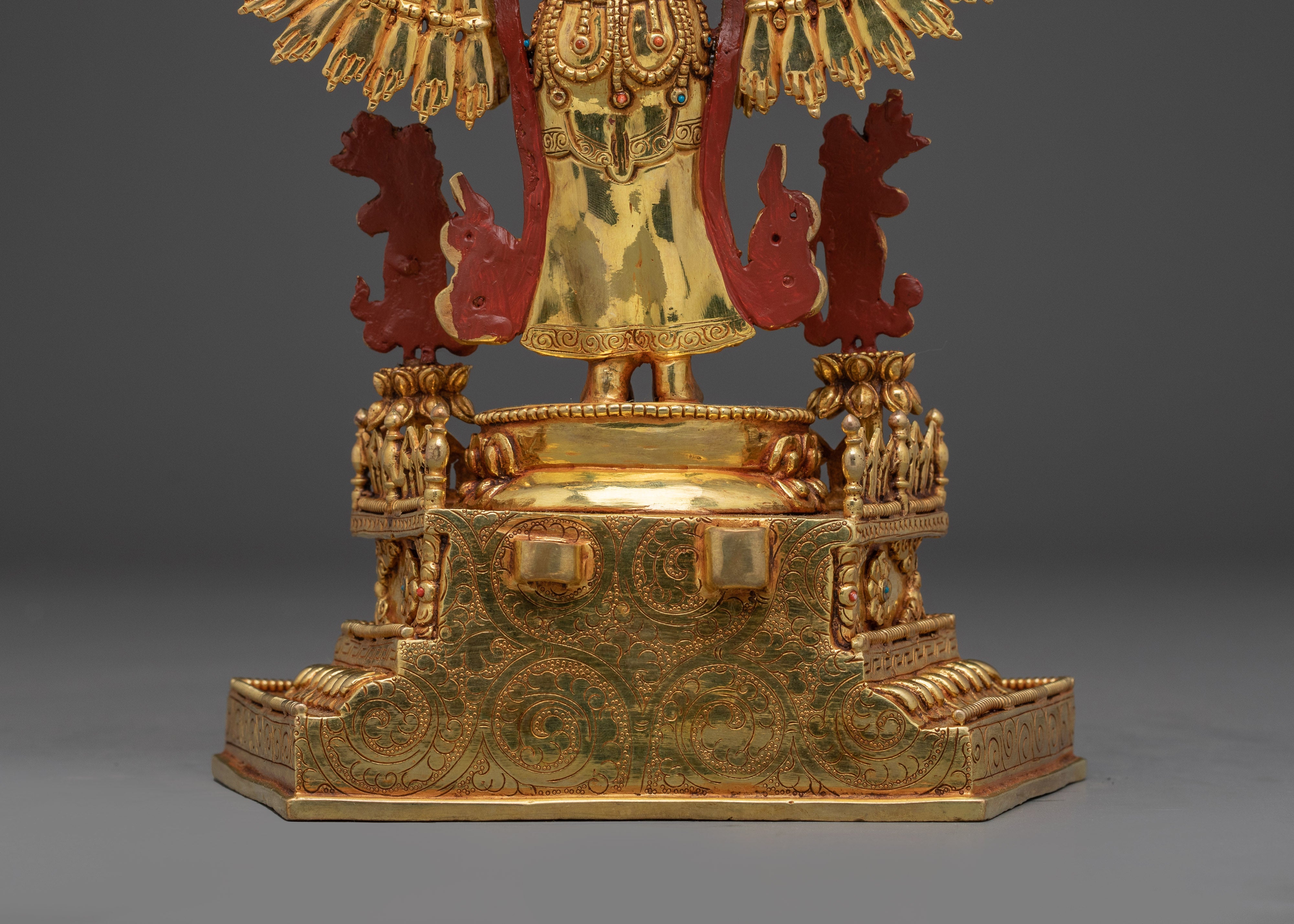 1000 Armed Chenrezig Statue: Compassionate Bodhisattva