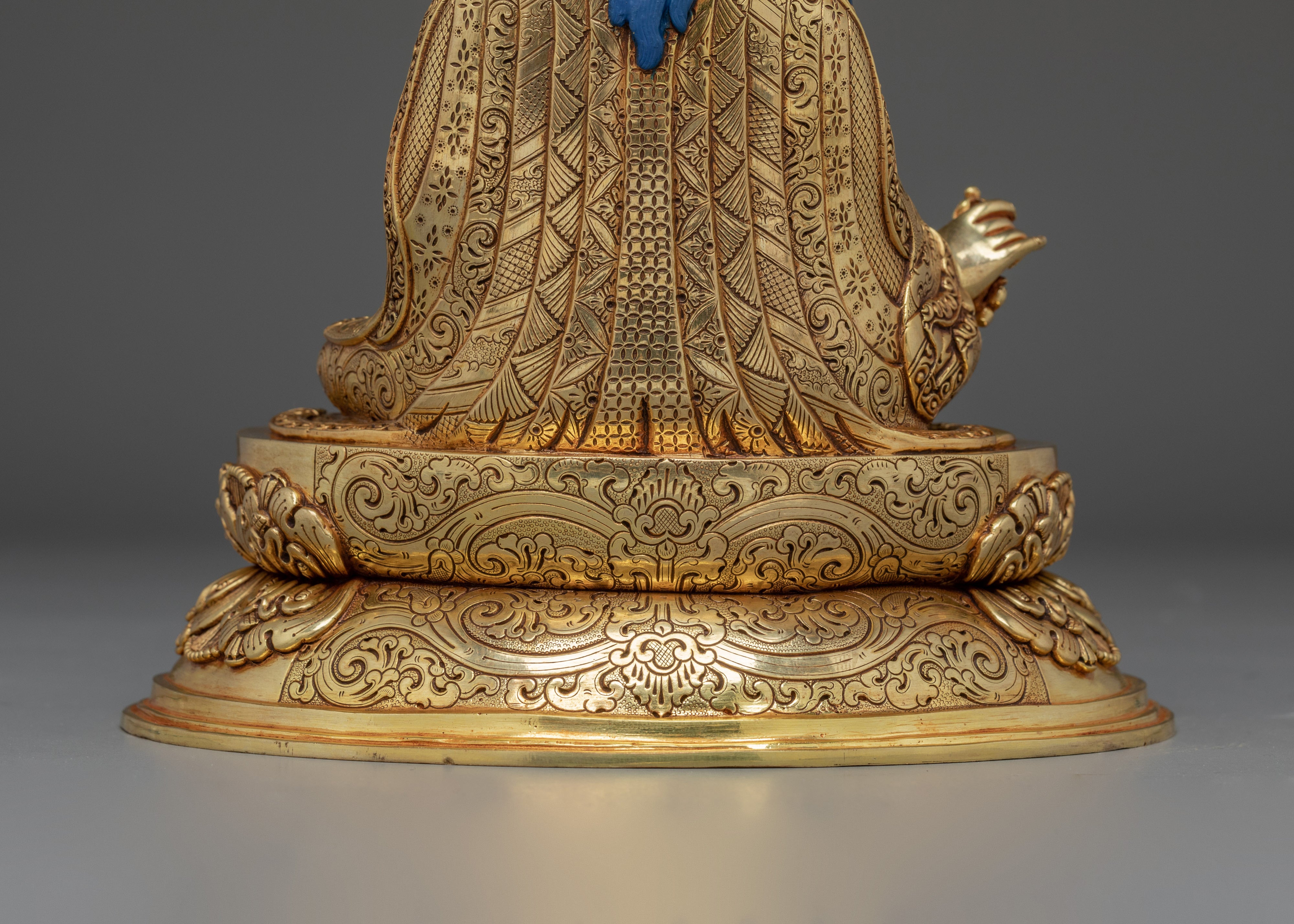Meditation Idol Guru Rinpoche Artwork | Handmade Nepali Statue