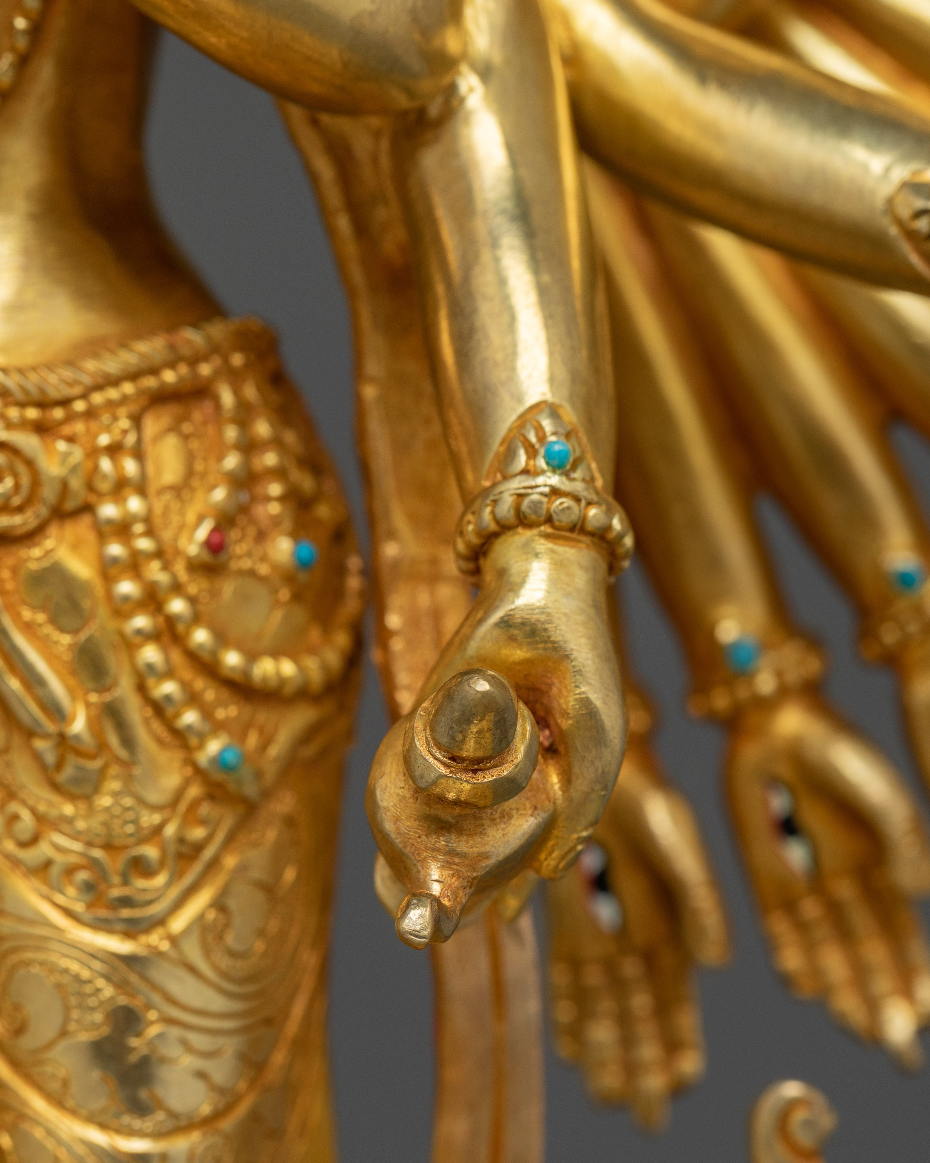Golden Thousand Armed Chenrezig Statue | Bodhisattva of Compassion