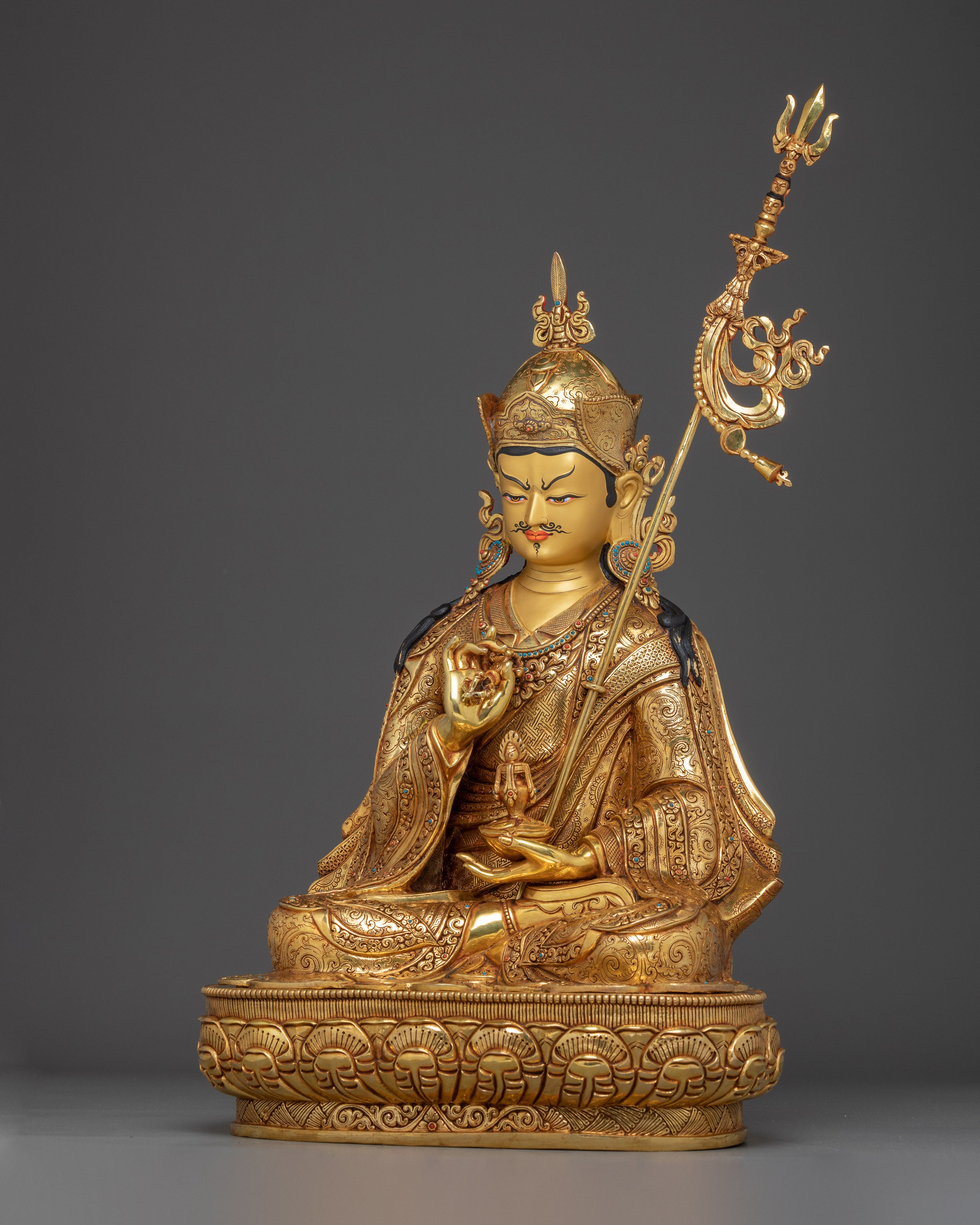 Guru Tsokye Dorje: The Padmasambhava Peaceful Form