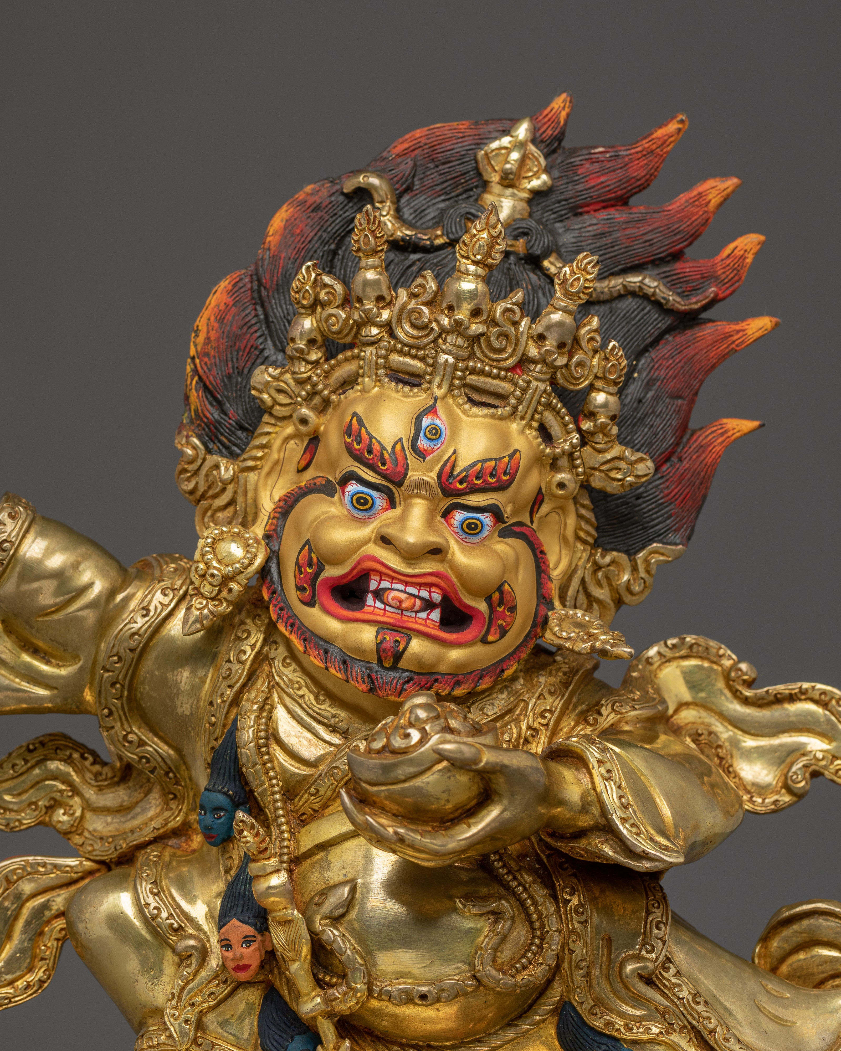 Mahakala Bernagchen Statue: The Dharma Protector