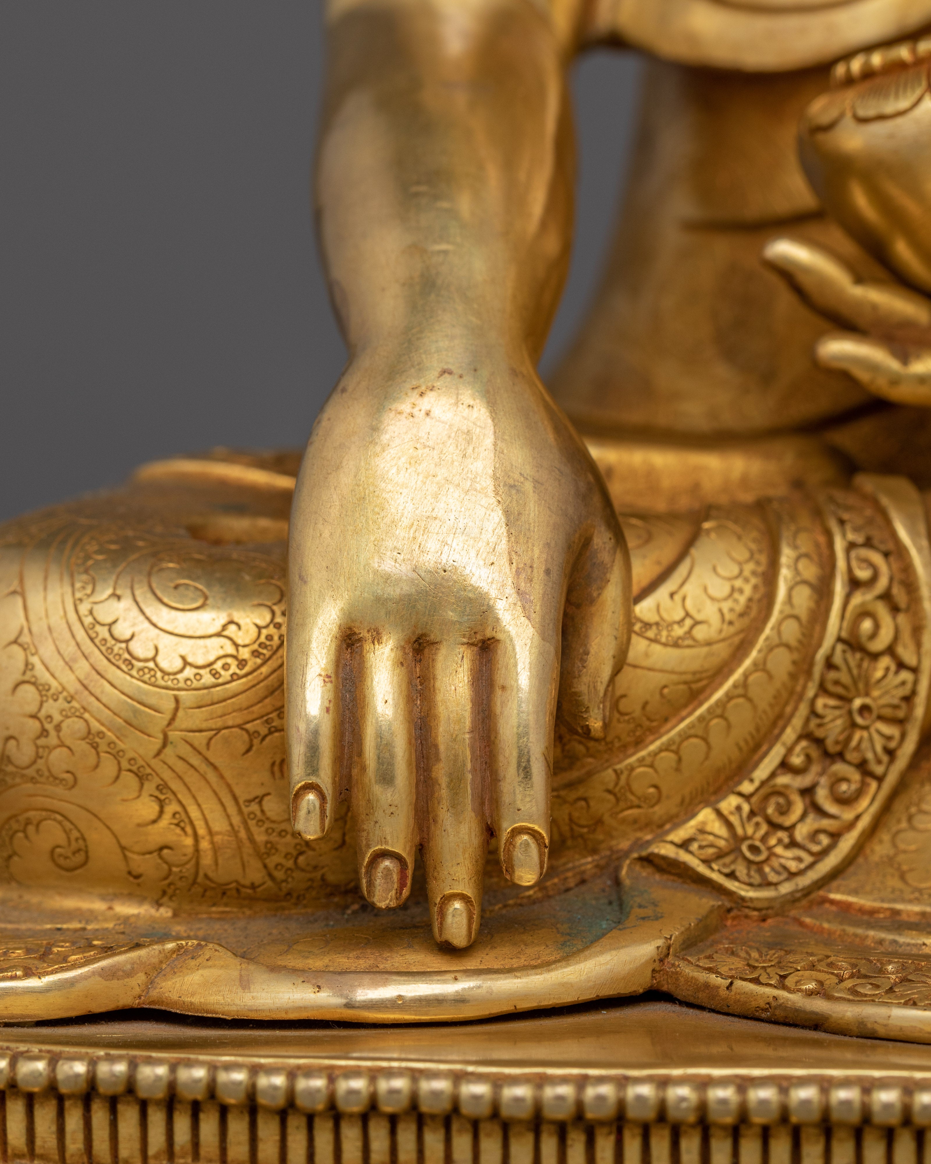 Shakyamuni Buddha Copper Statue: The Divine Dharma Teacher