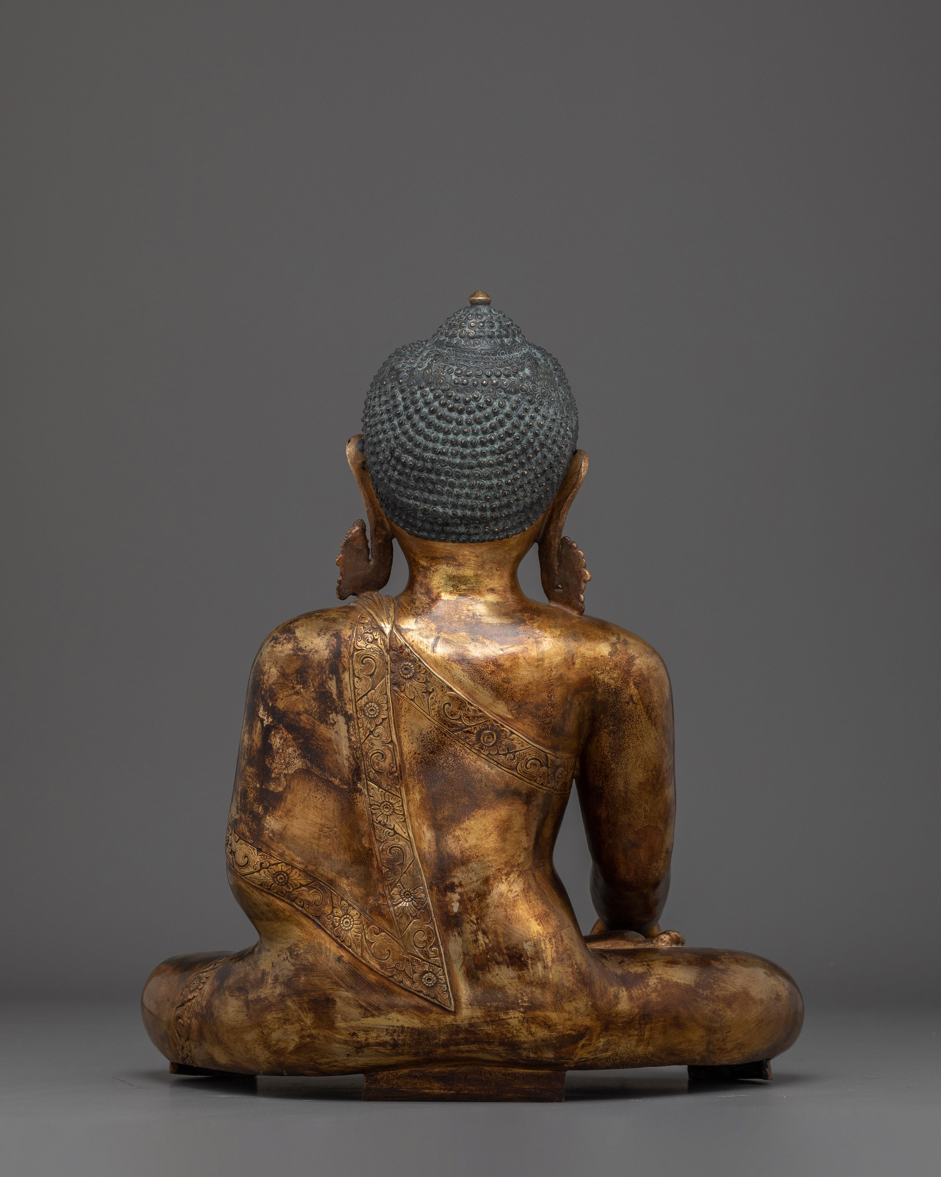 Antique Finished Shakyamuni Buddha Statue