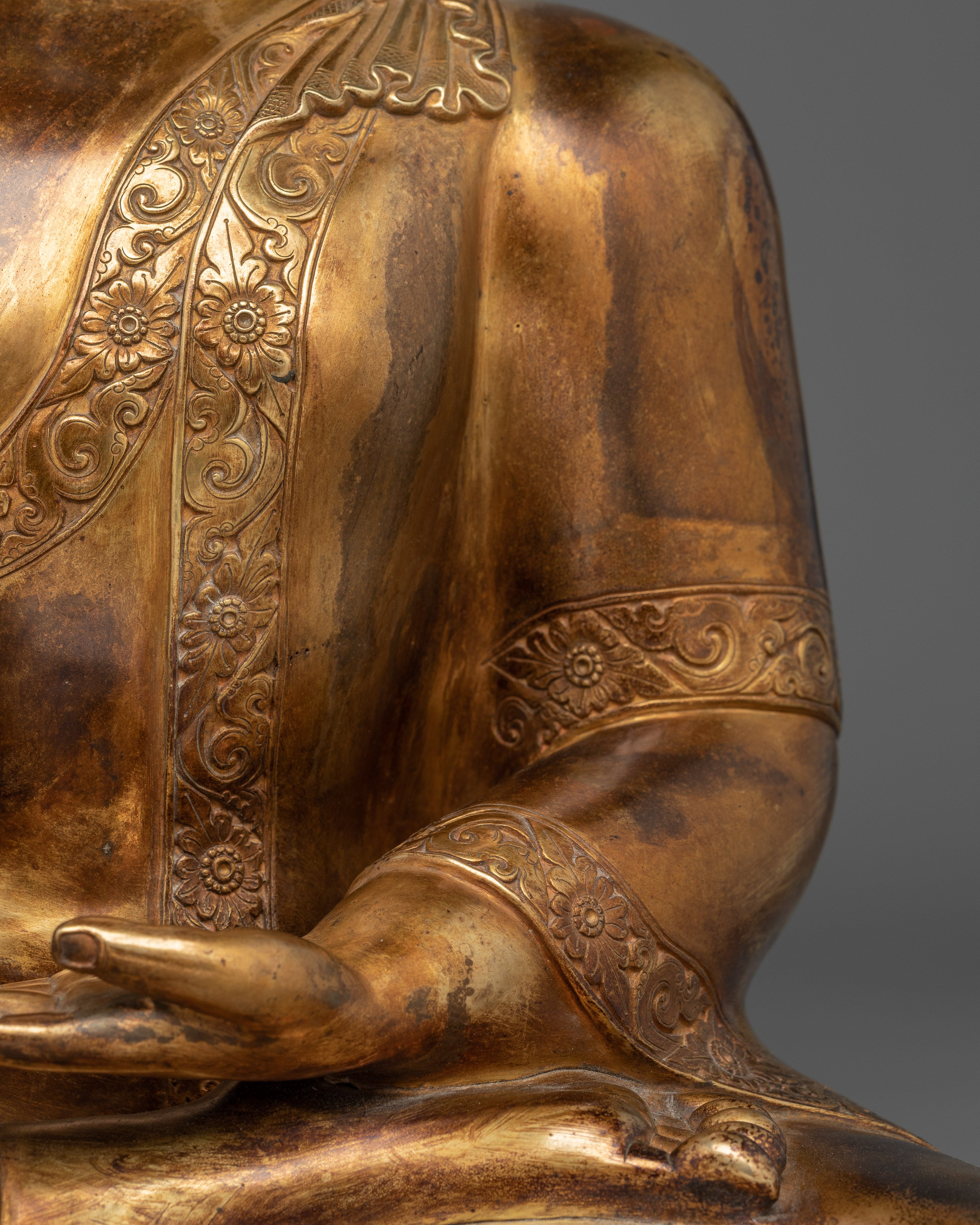 Antique Finished Shakyamuni Buddha Statue