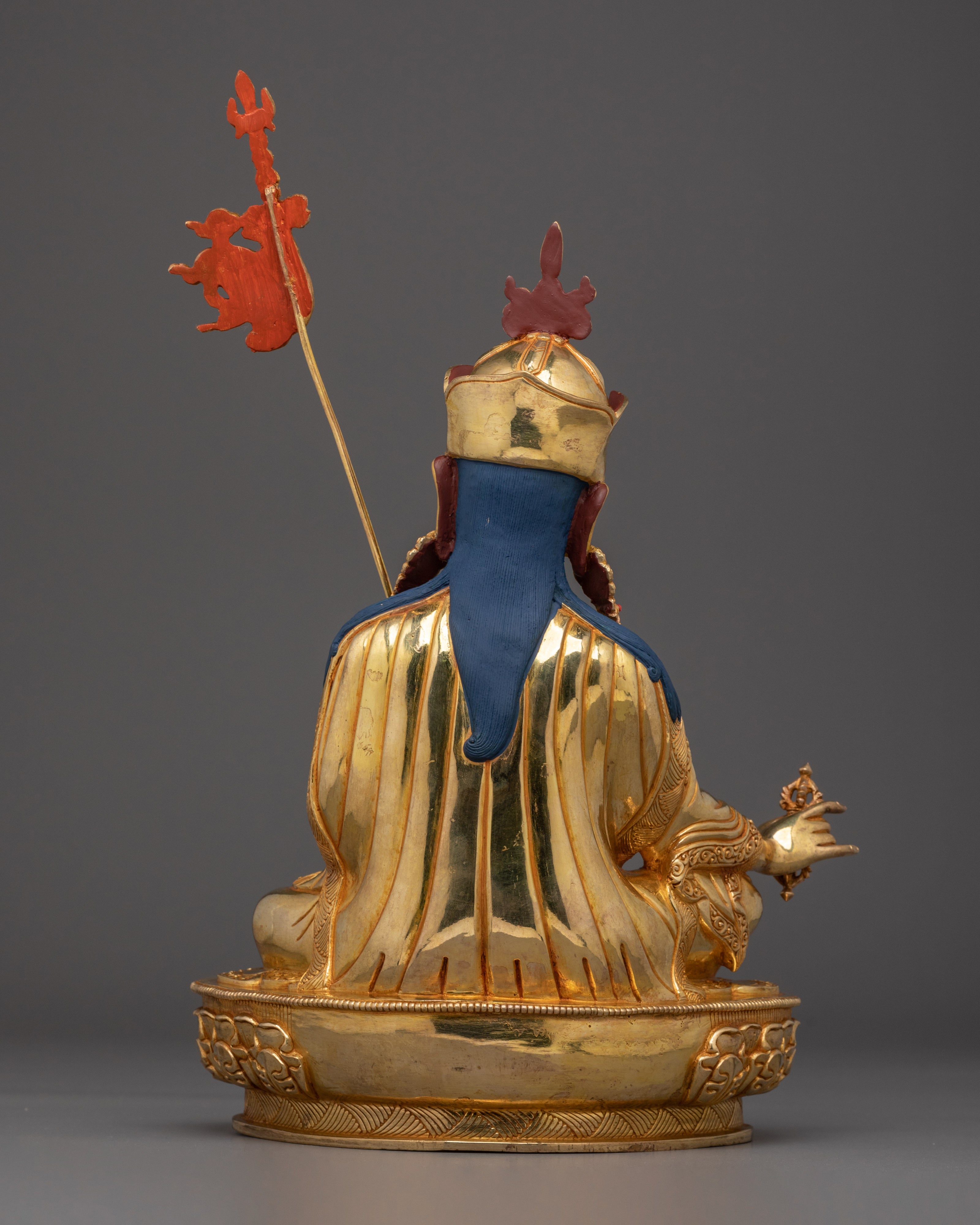 Vajrayana Buddhism Guru Rinpoche Statue