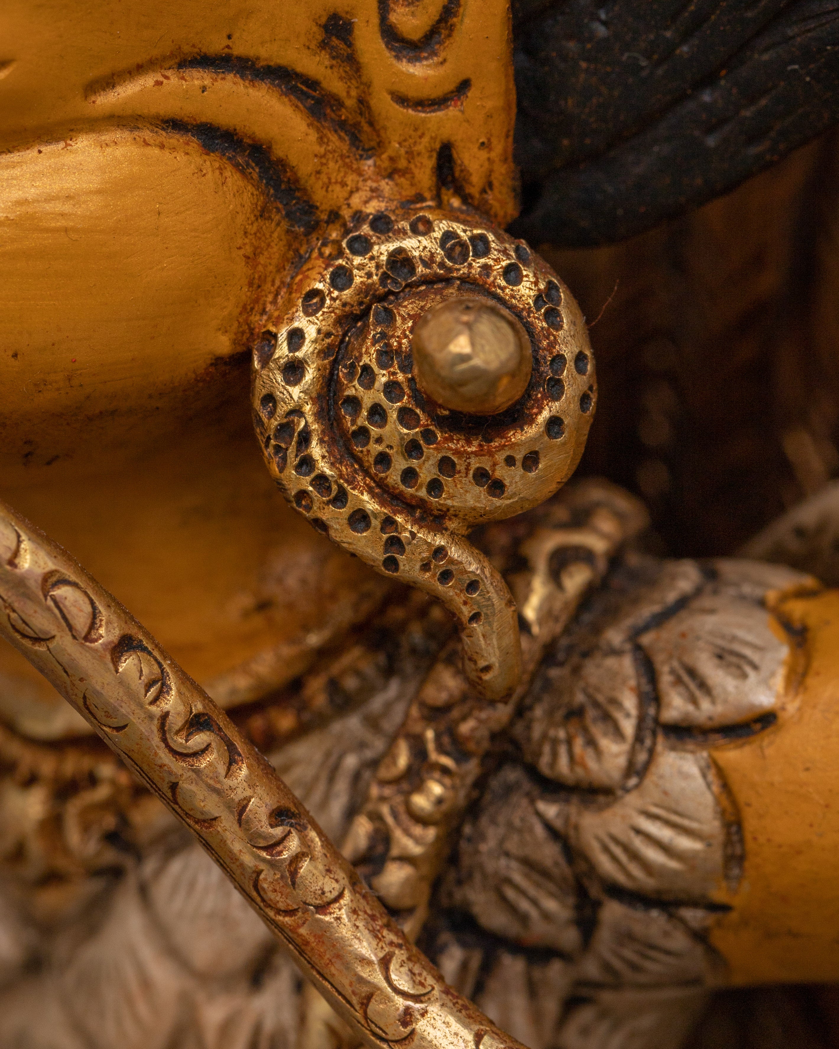 Mythical Guardian Deity Garuda Statue