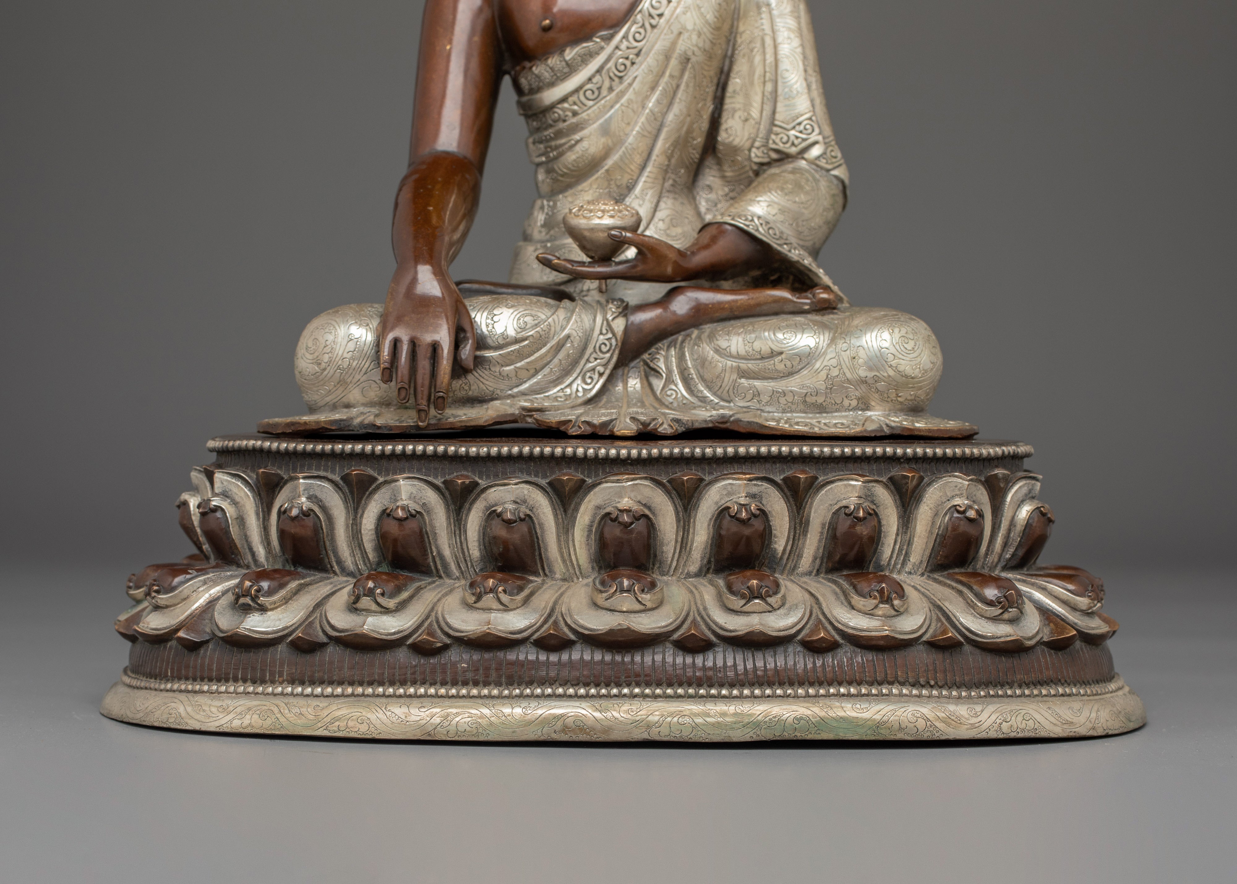 Historical Sage Shakyamuni Buddha | Himalayan Icon of Peace