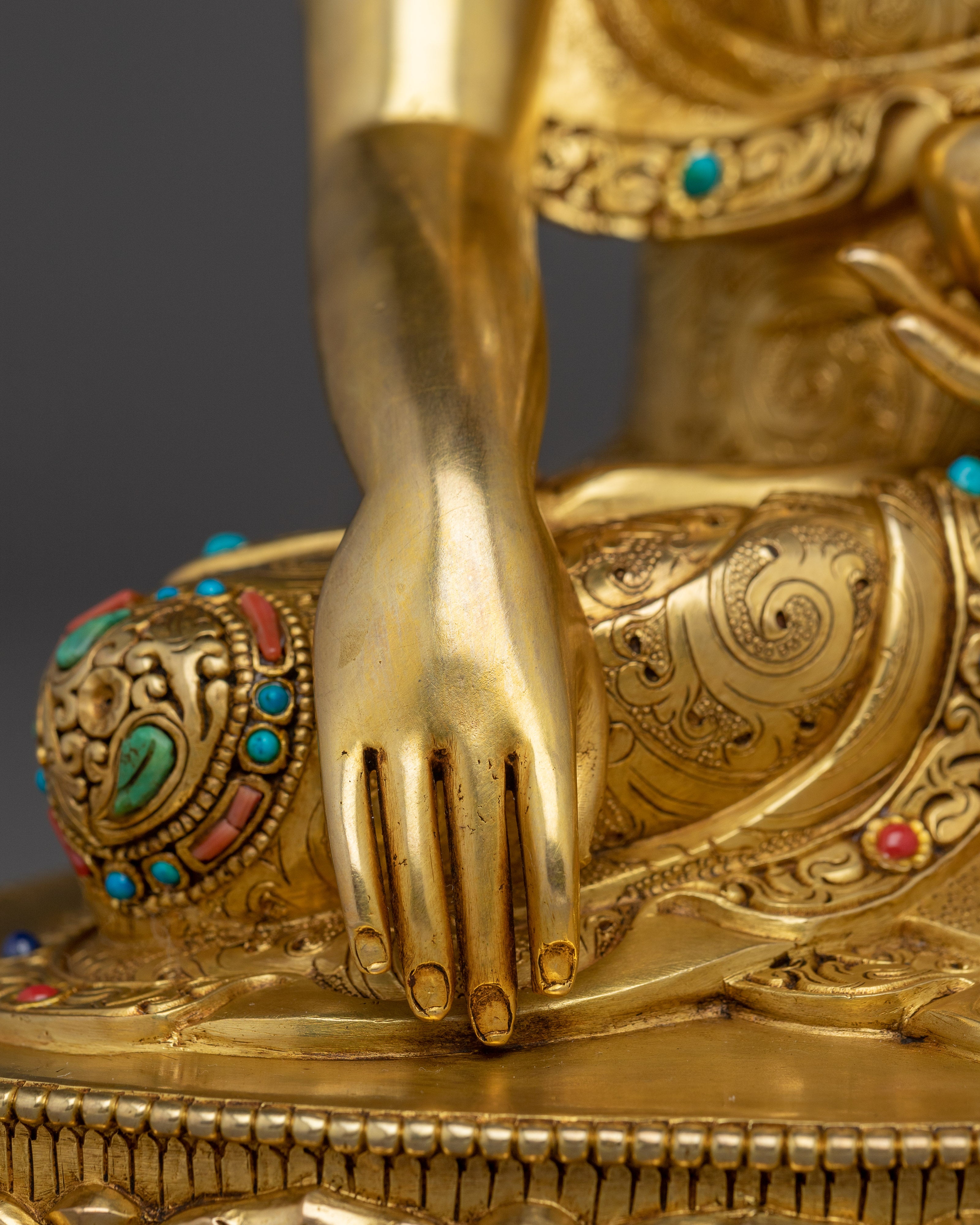 Shakyamuni Buddha, Teacher of Timeless Wisdom