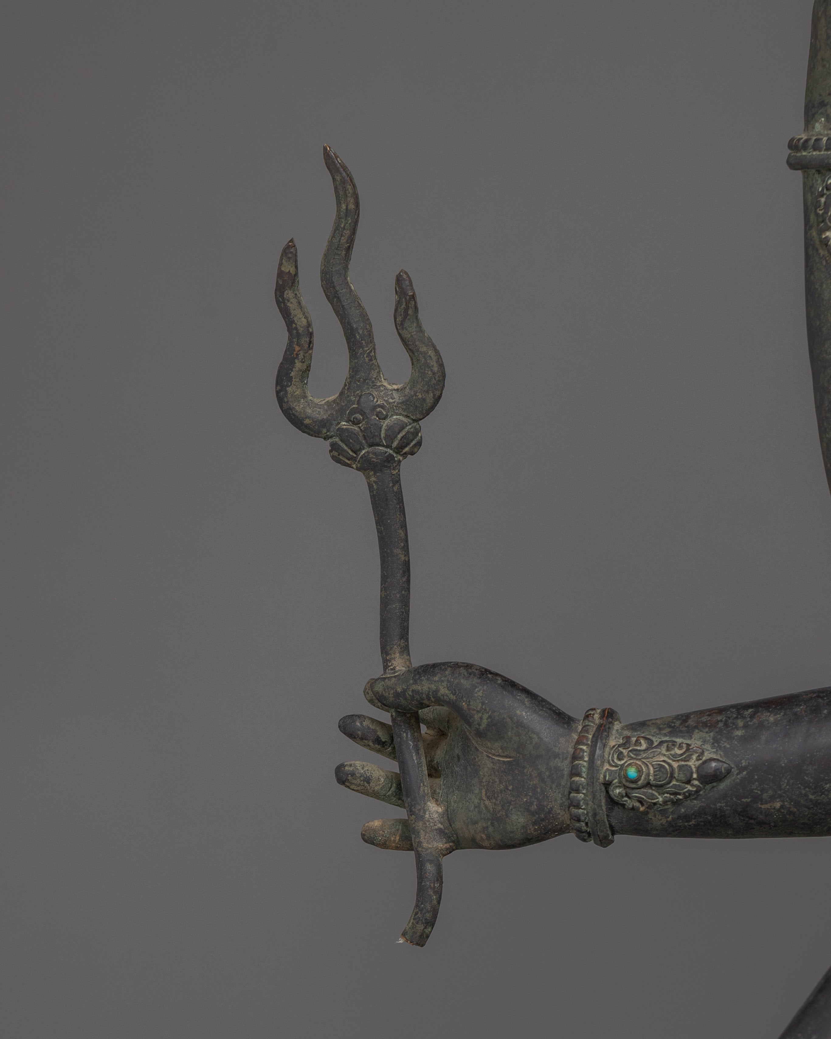 Amoghapasha Statue: The Unfailing Lasso