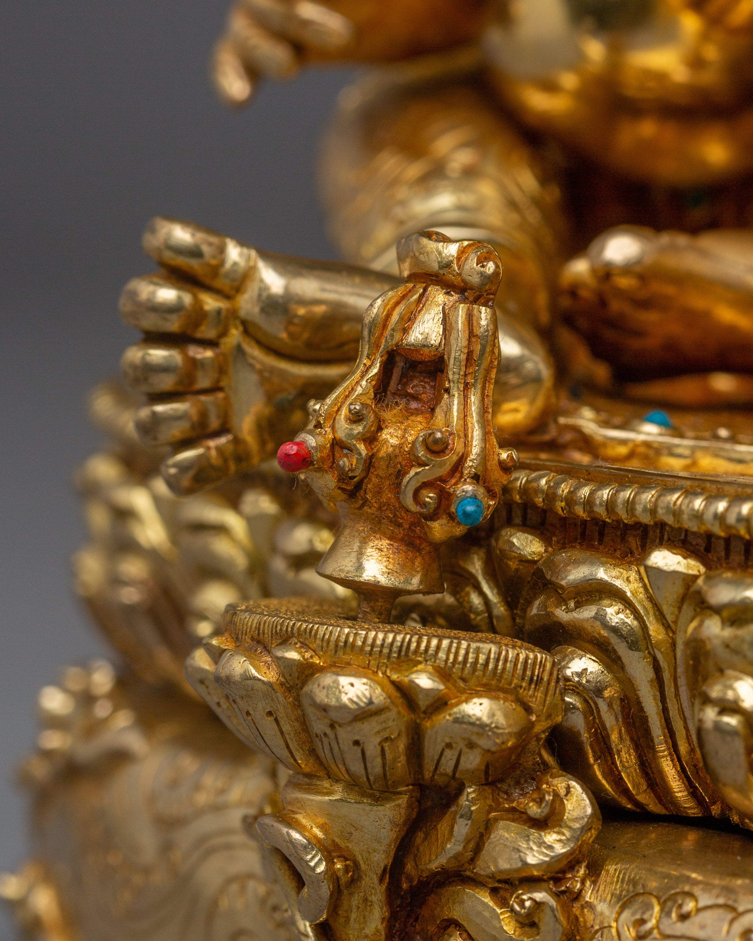 Heavenly King of the East Dhritarashtra