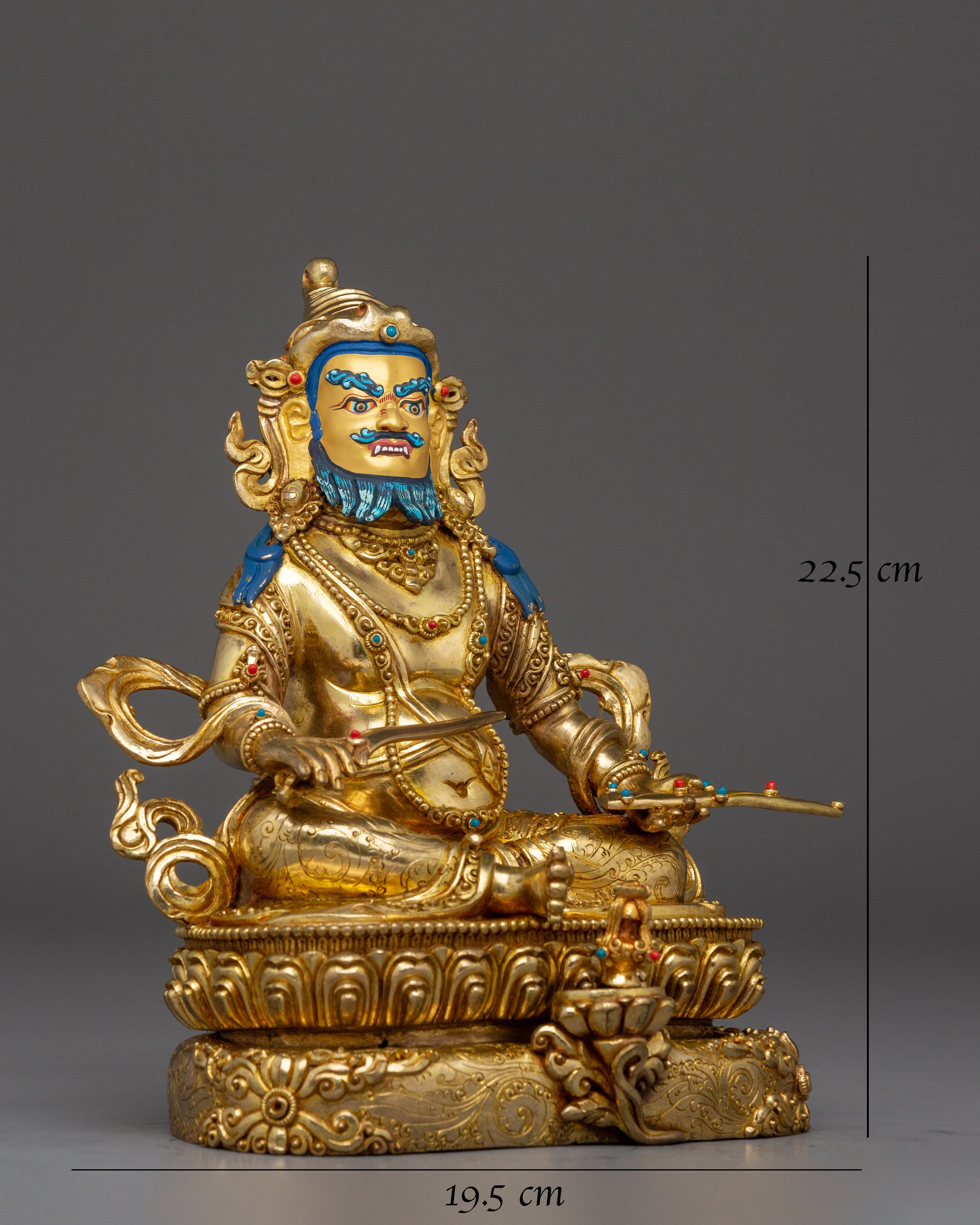 Statue of the heavenly king Virudhaka