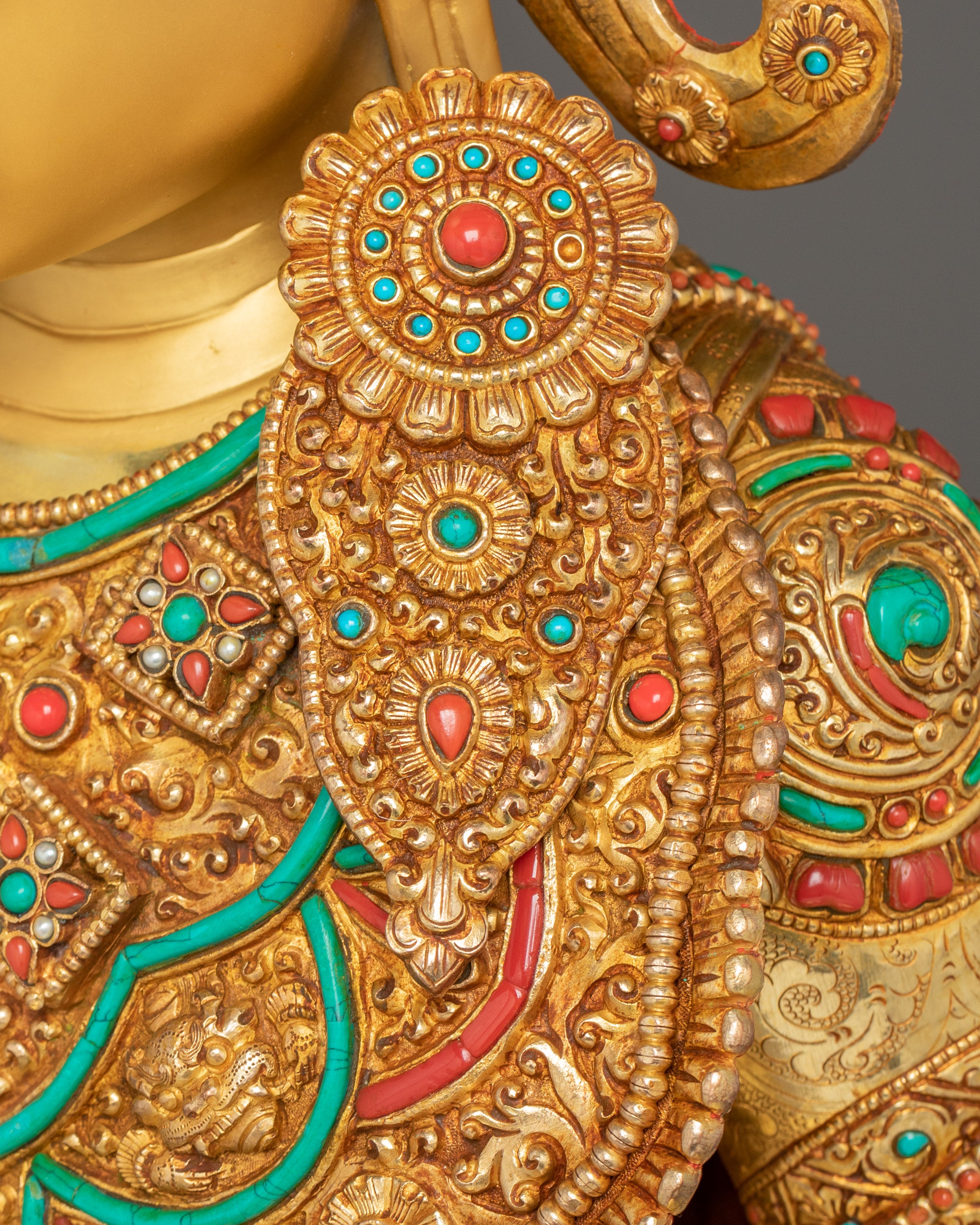 Majestic Crowned Shakyamuni Buddha Statue