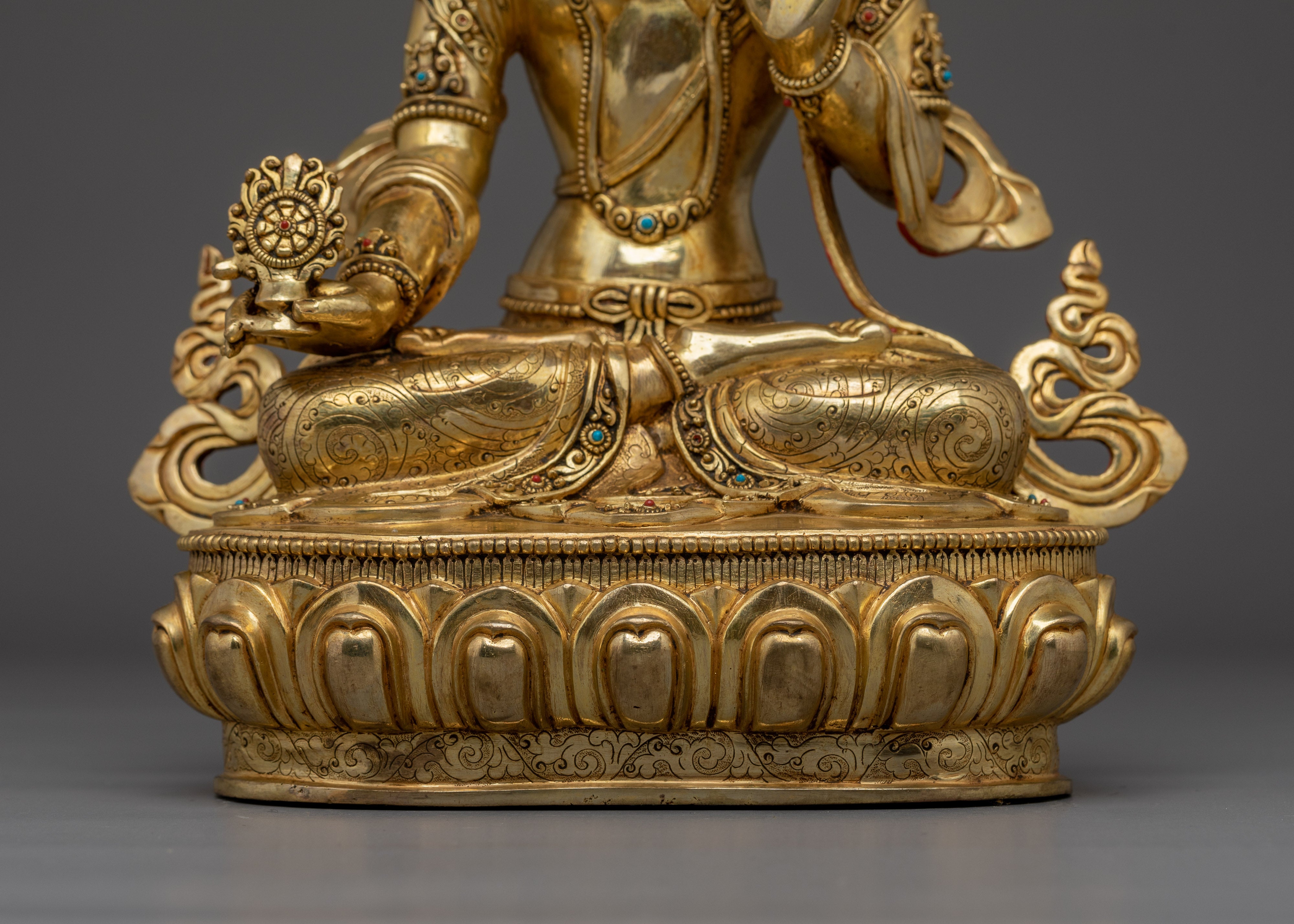 Traditional Tibetan Dukar Statue | Nepali Gold Gilded Artwork