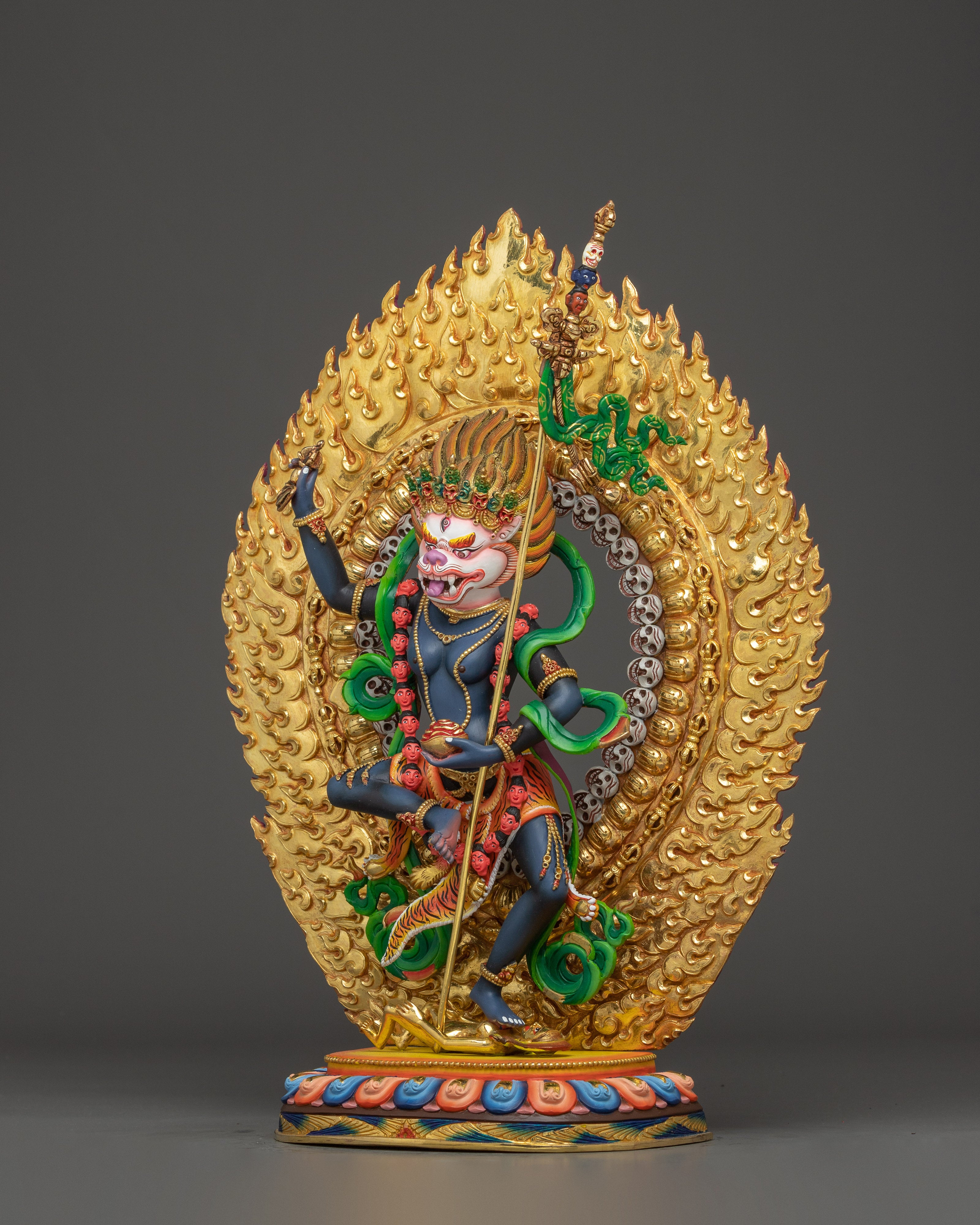 Tibetan Powerful Yogini Simhamukha