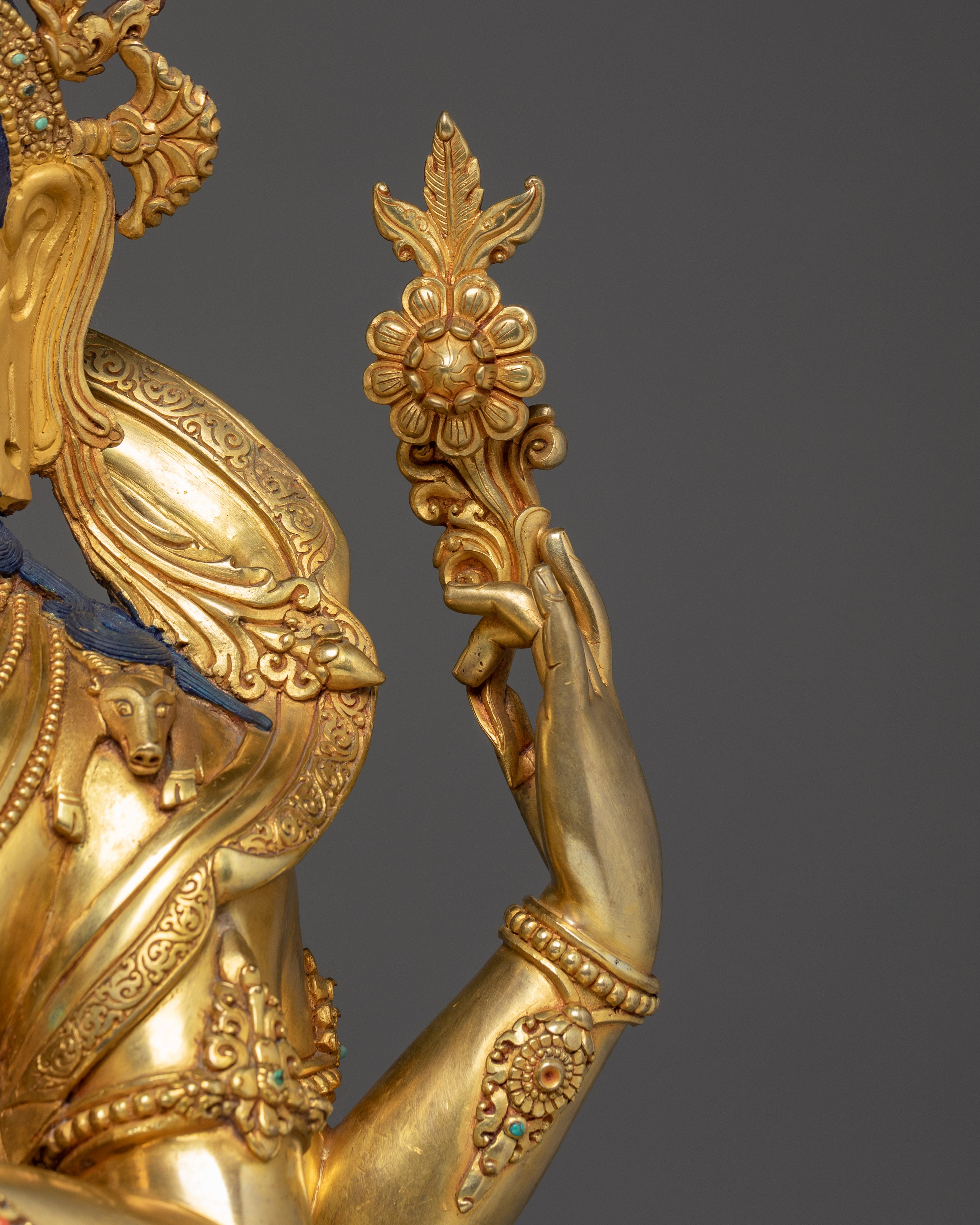 Chenrezig Sculpture: Lord of Compassion