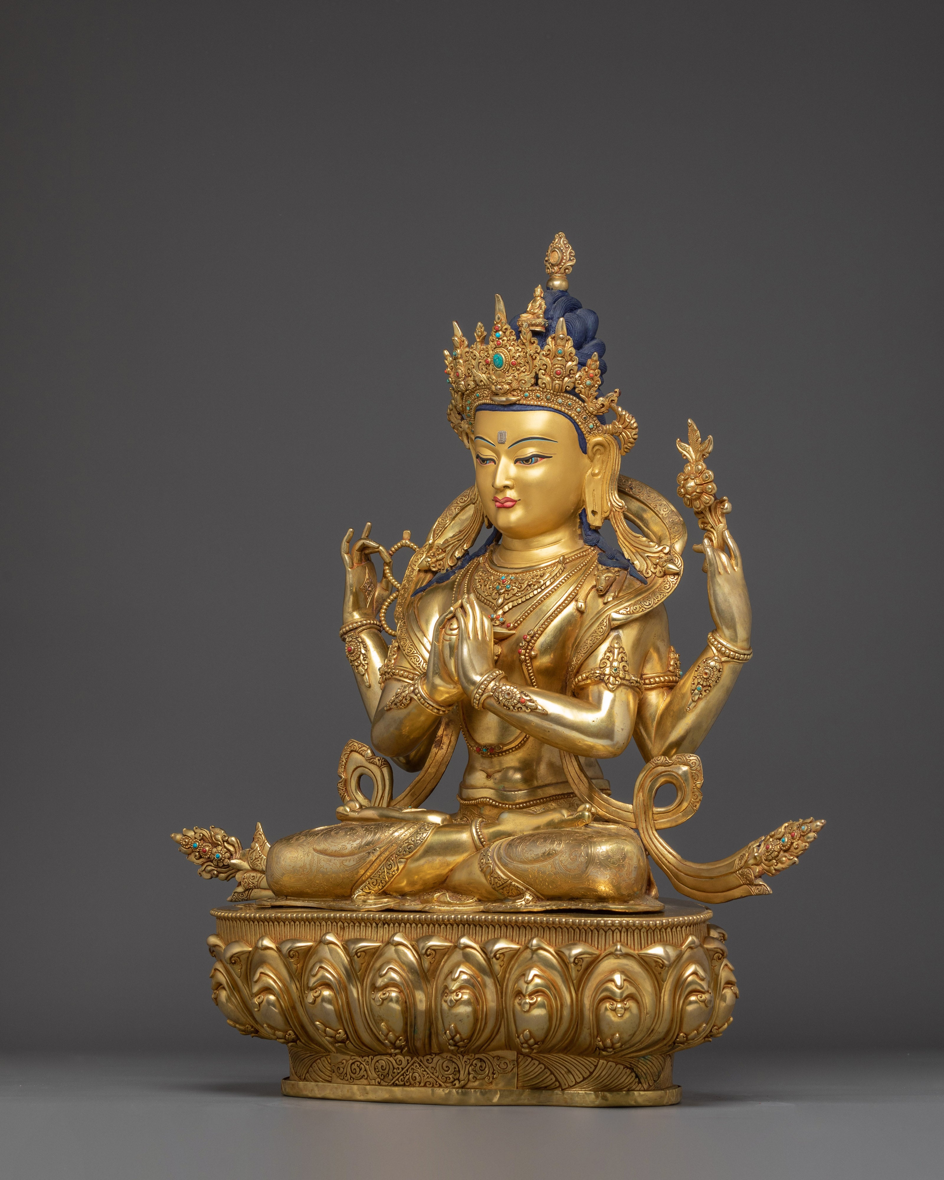 Chenrezig Sculpture: Lord of Compassion