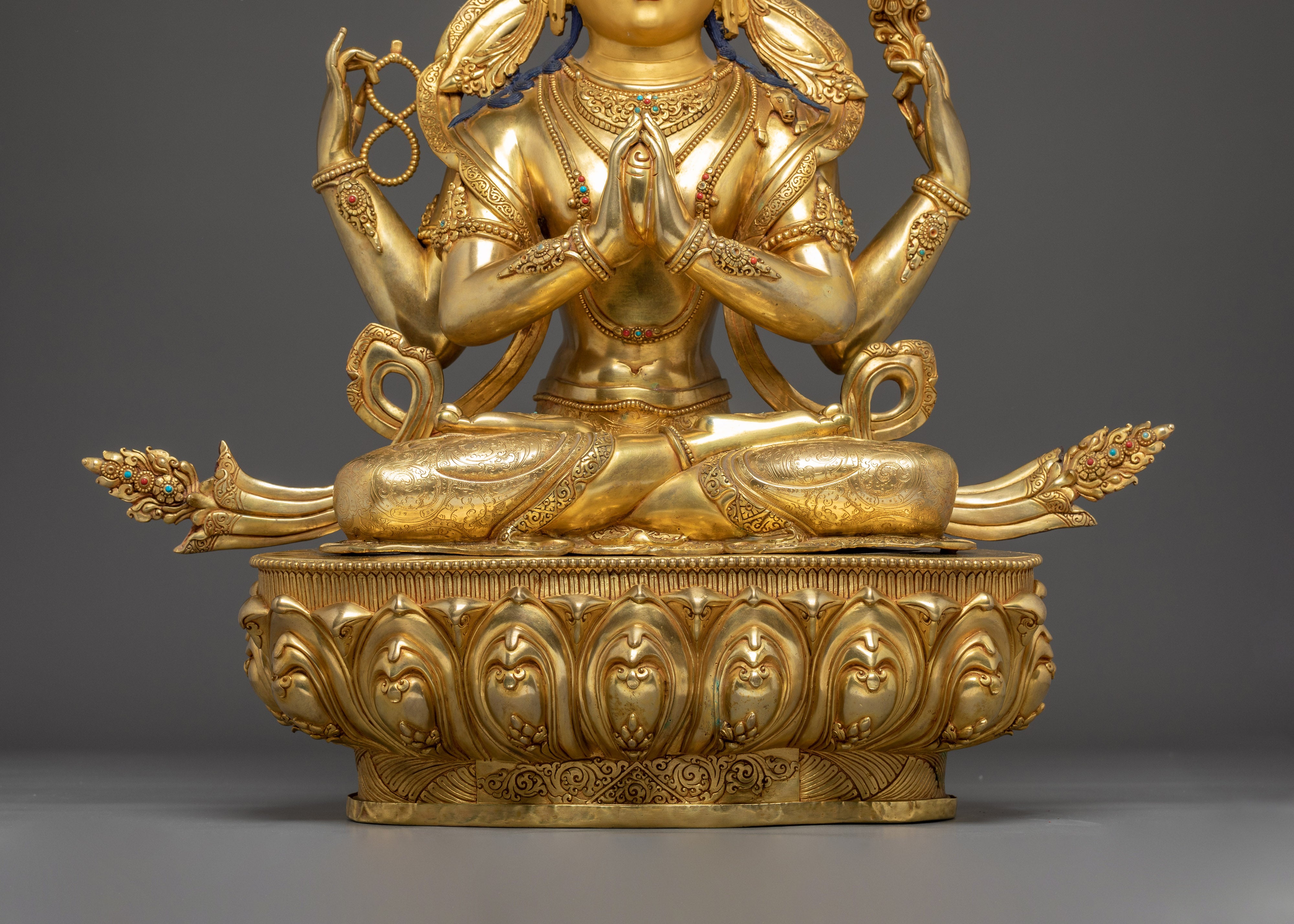 Chenrezig Sculpture: Lord of Compassion