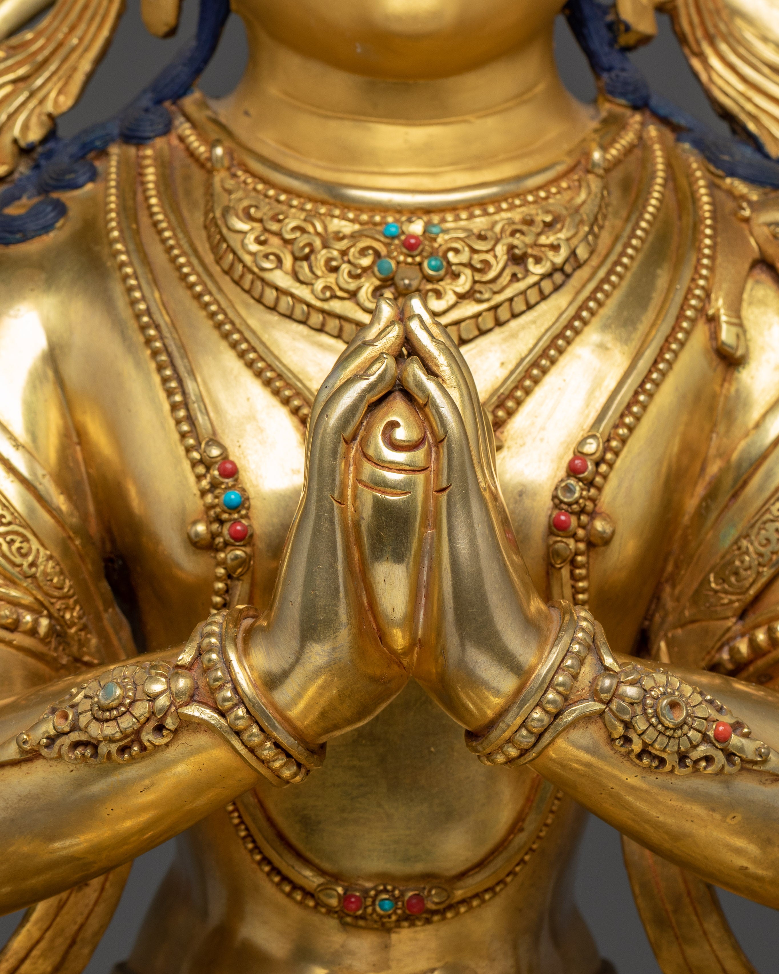 Chenrezig Sculpture: Lord of Compassion