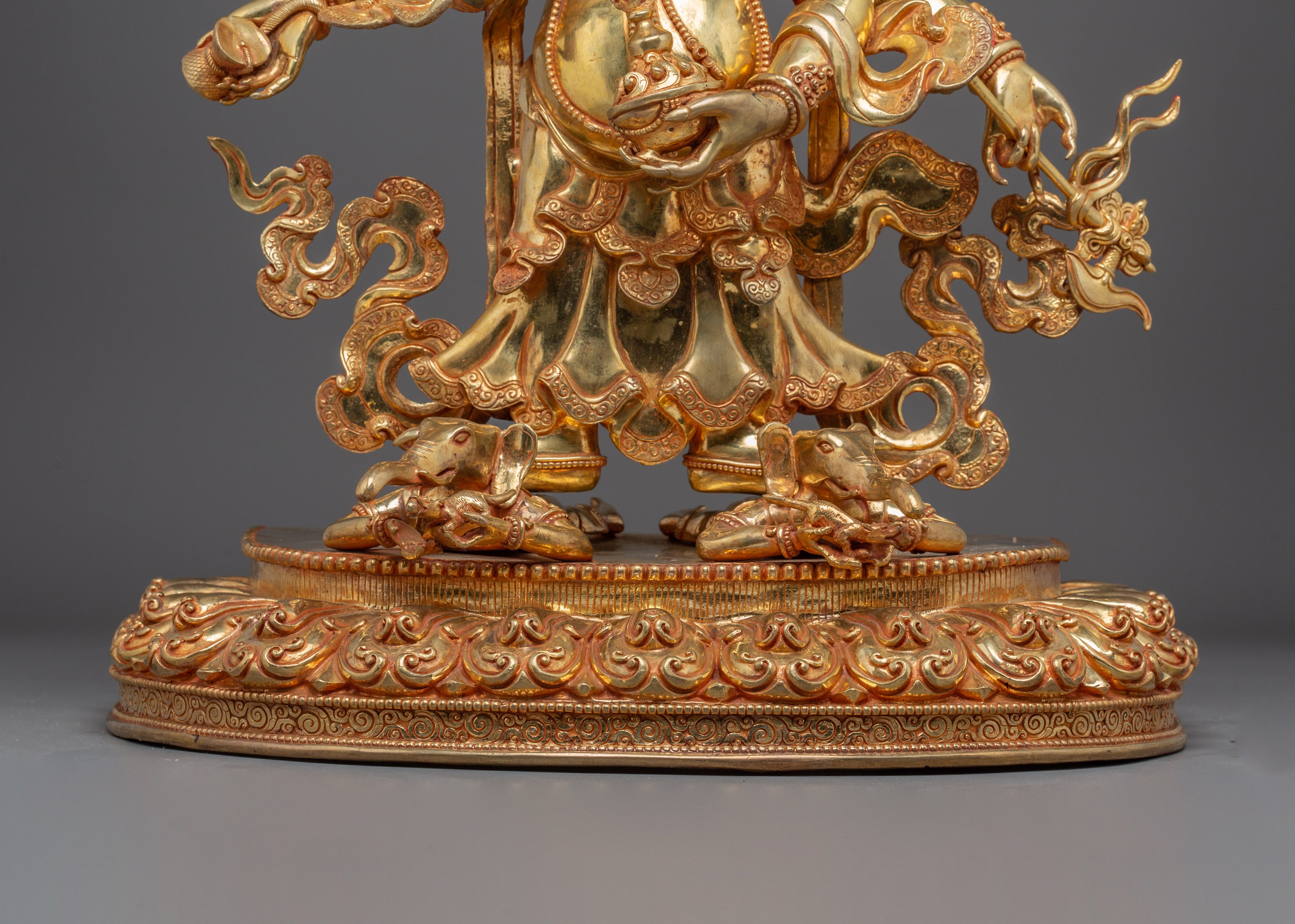 White Mahakala Statue: The Protector of Dharma