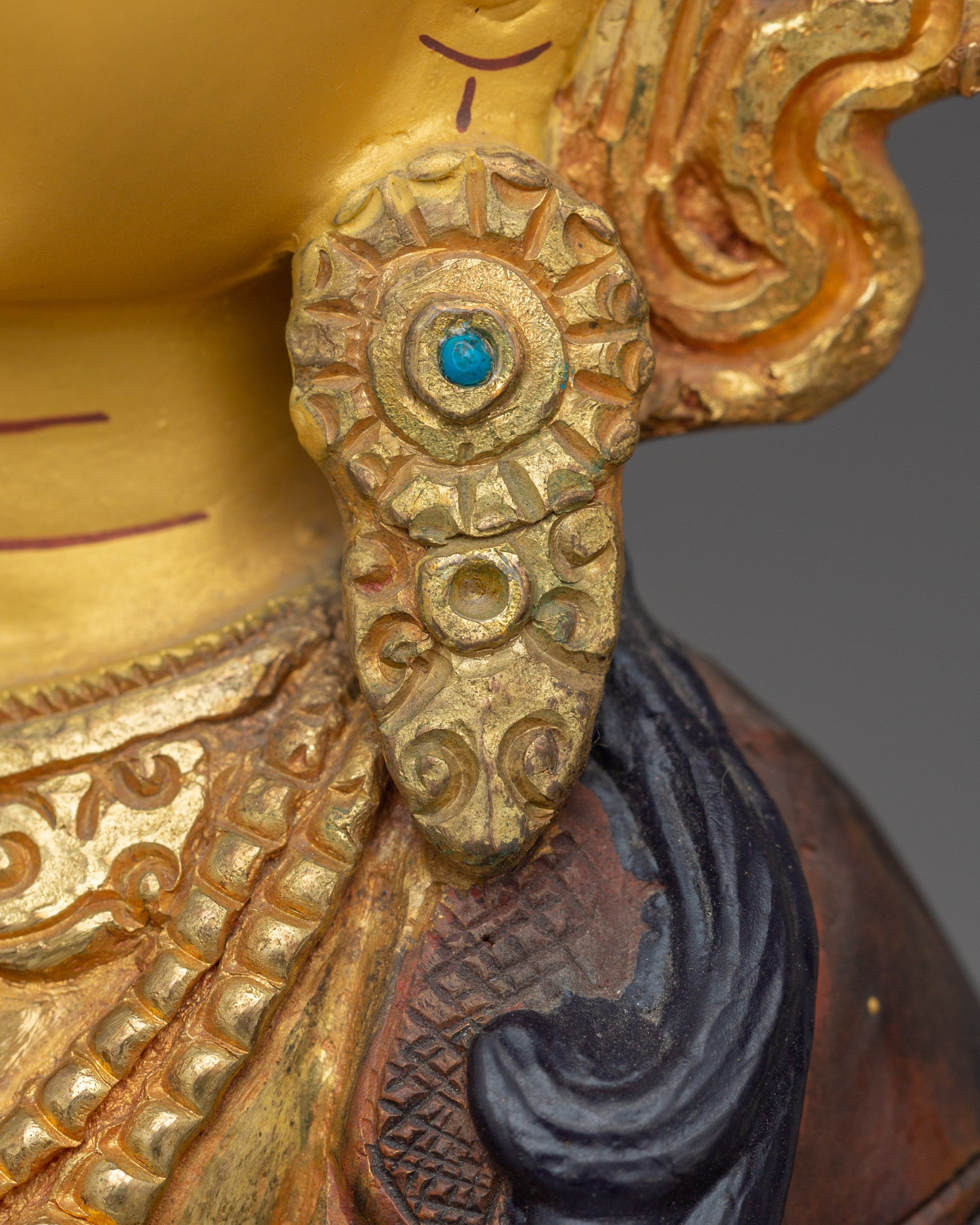 Statue of Chenrezig: The Bodhisattva of Compassion