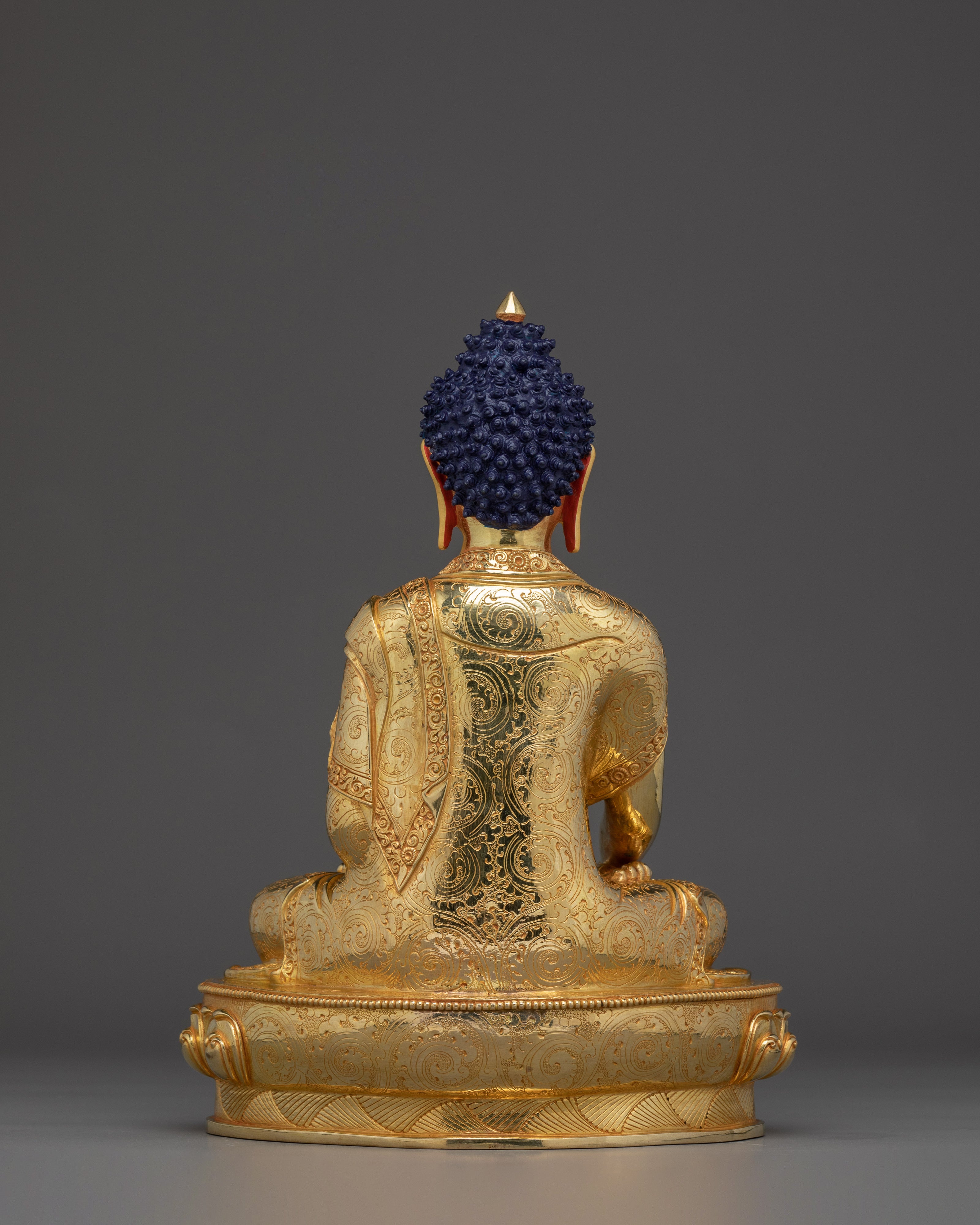 Radiant Shakyamuni Buddha Statue: The Sage of Shakyas