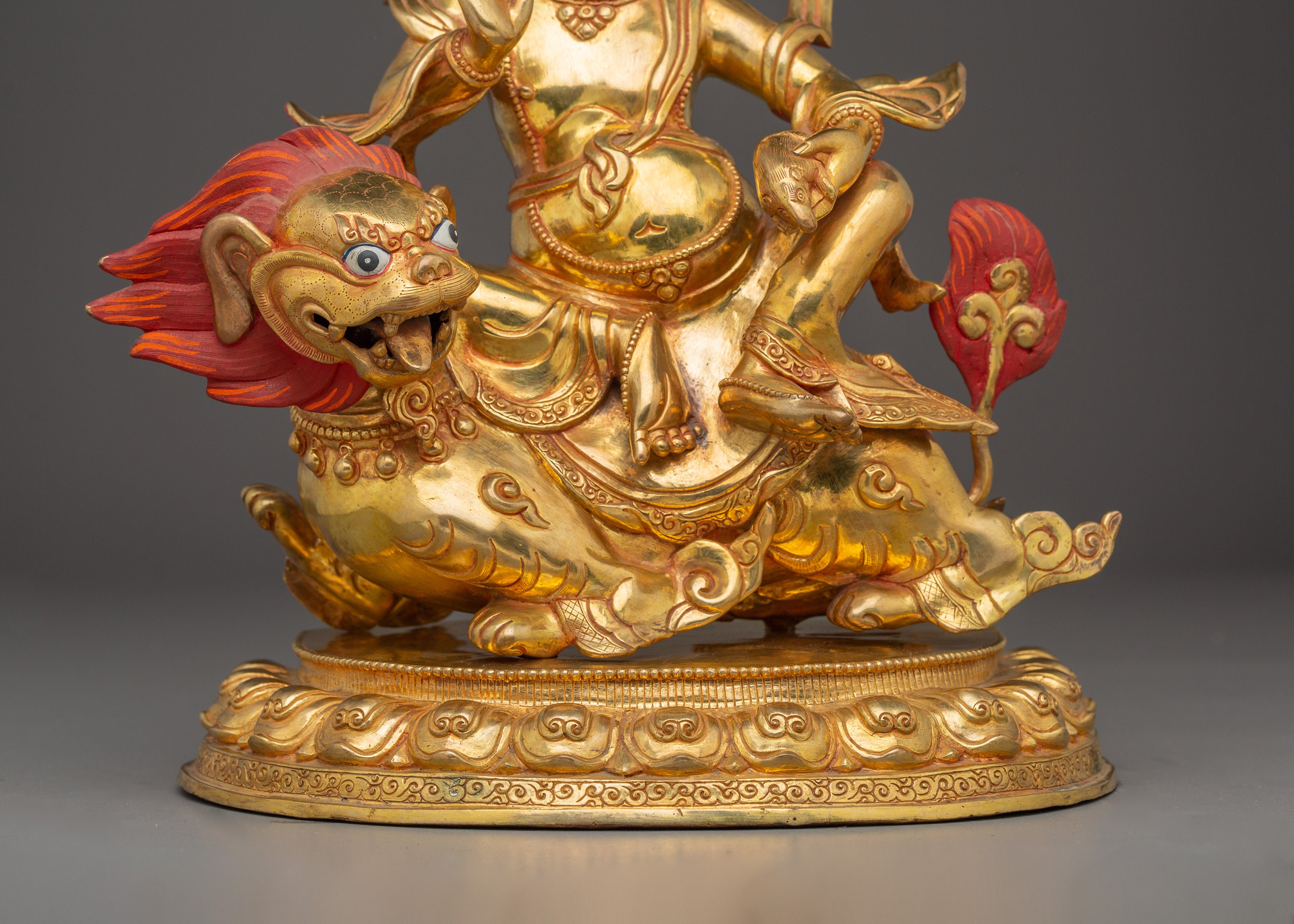 Namtoshe Sculpture: The Guardian of North